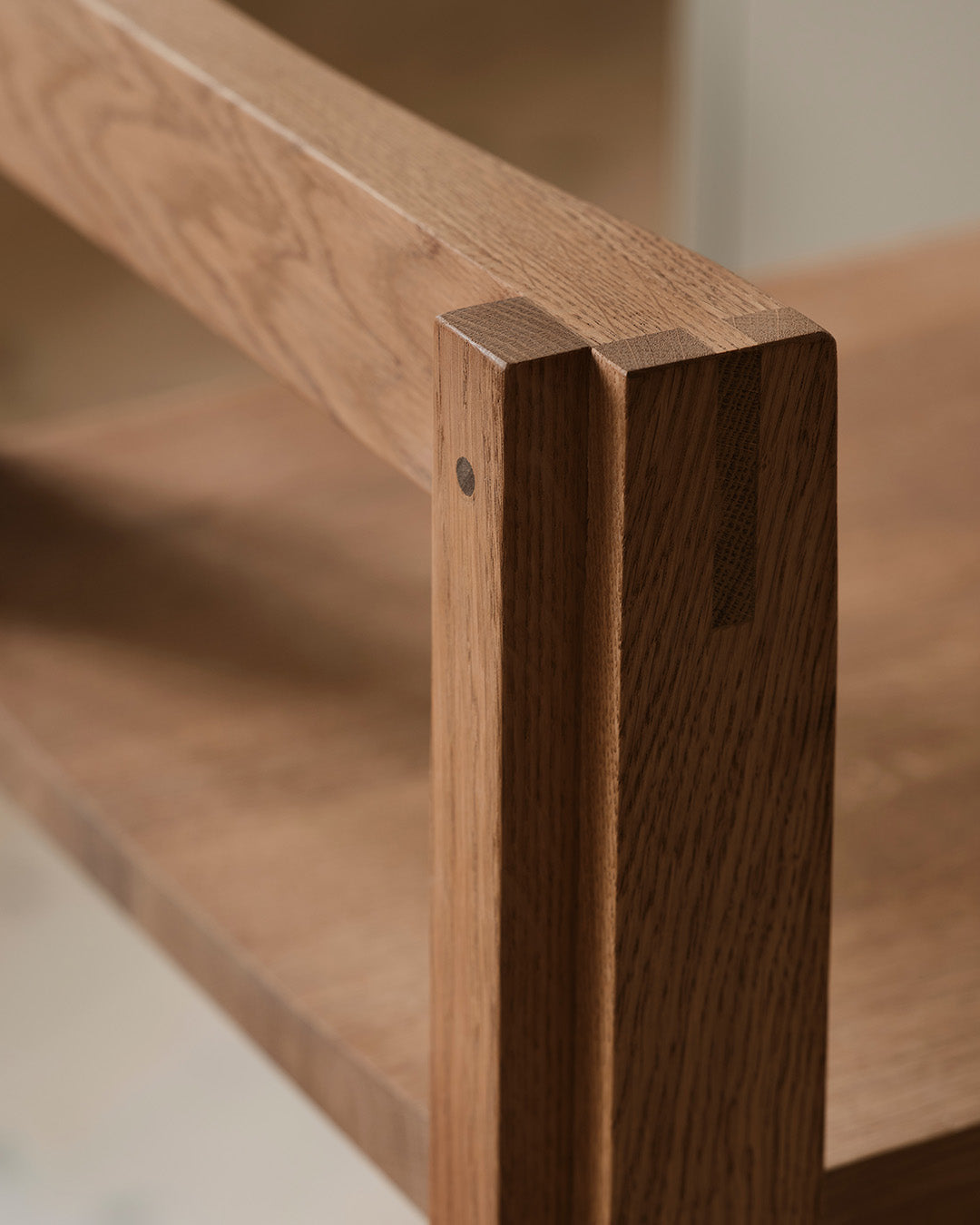 Outline Barstuhl – Warm Oak/Brushed
