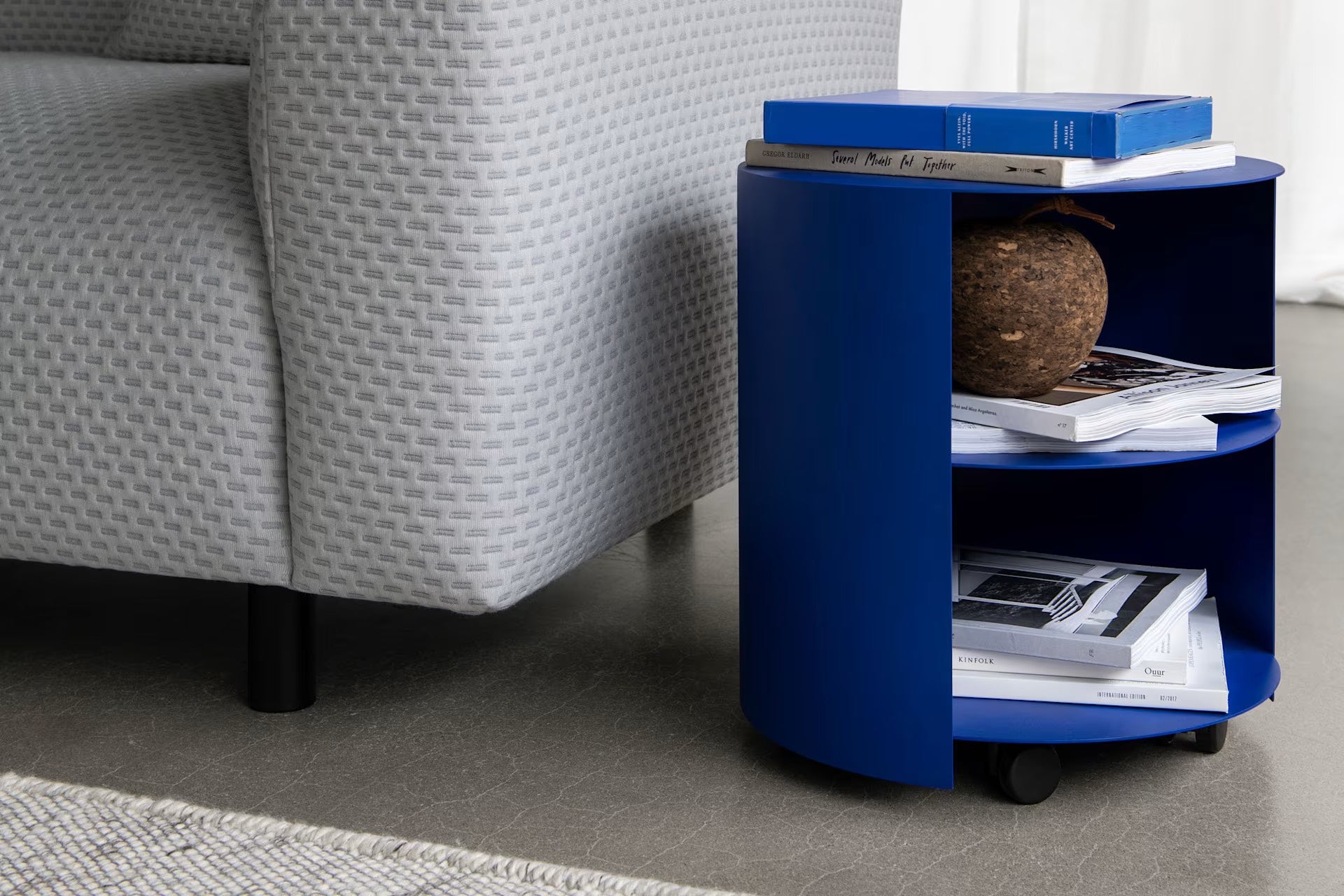 Hem - Hide Side Table – industrialkonzept