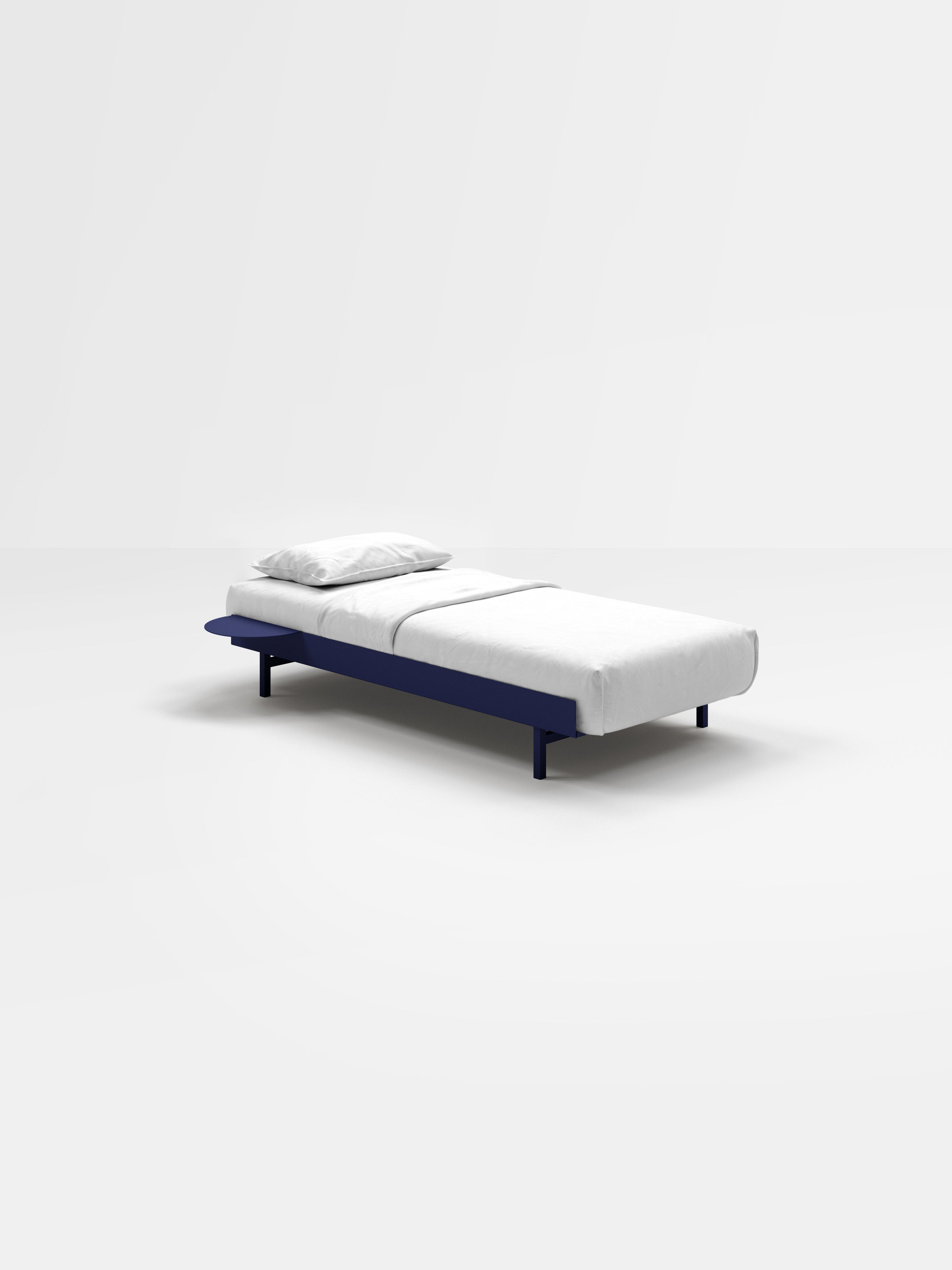 Moebe Bed 90cm – Low