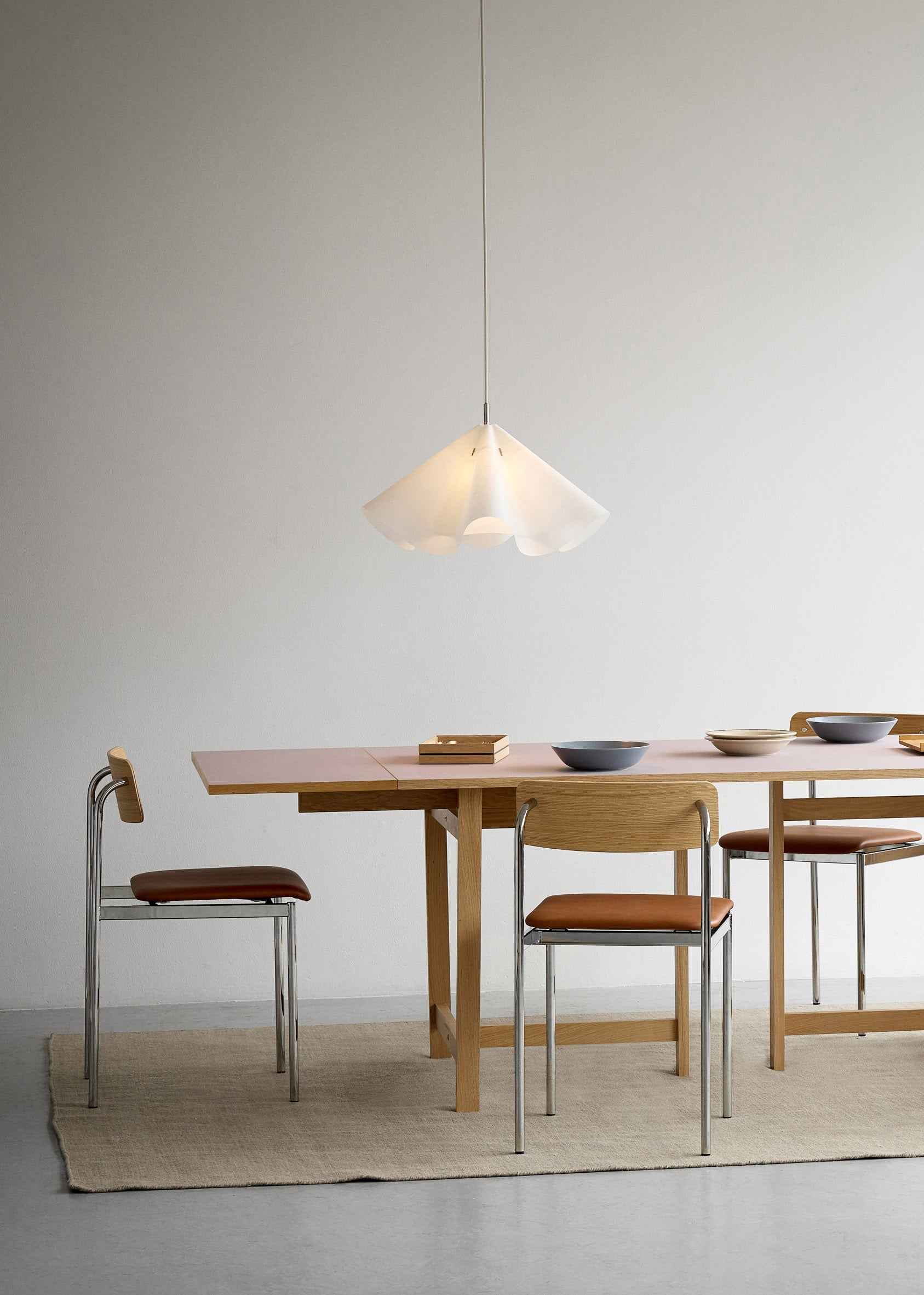 Sinuate Pendant Lamp