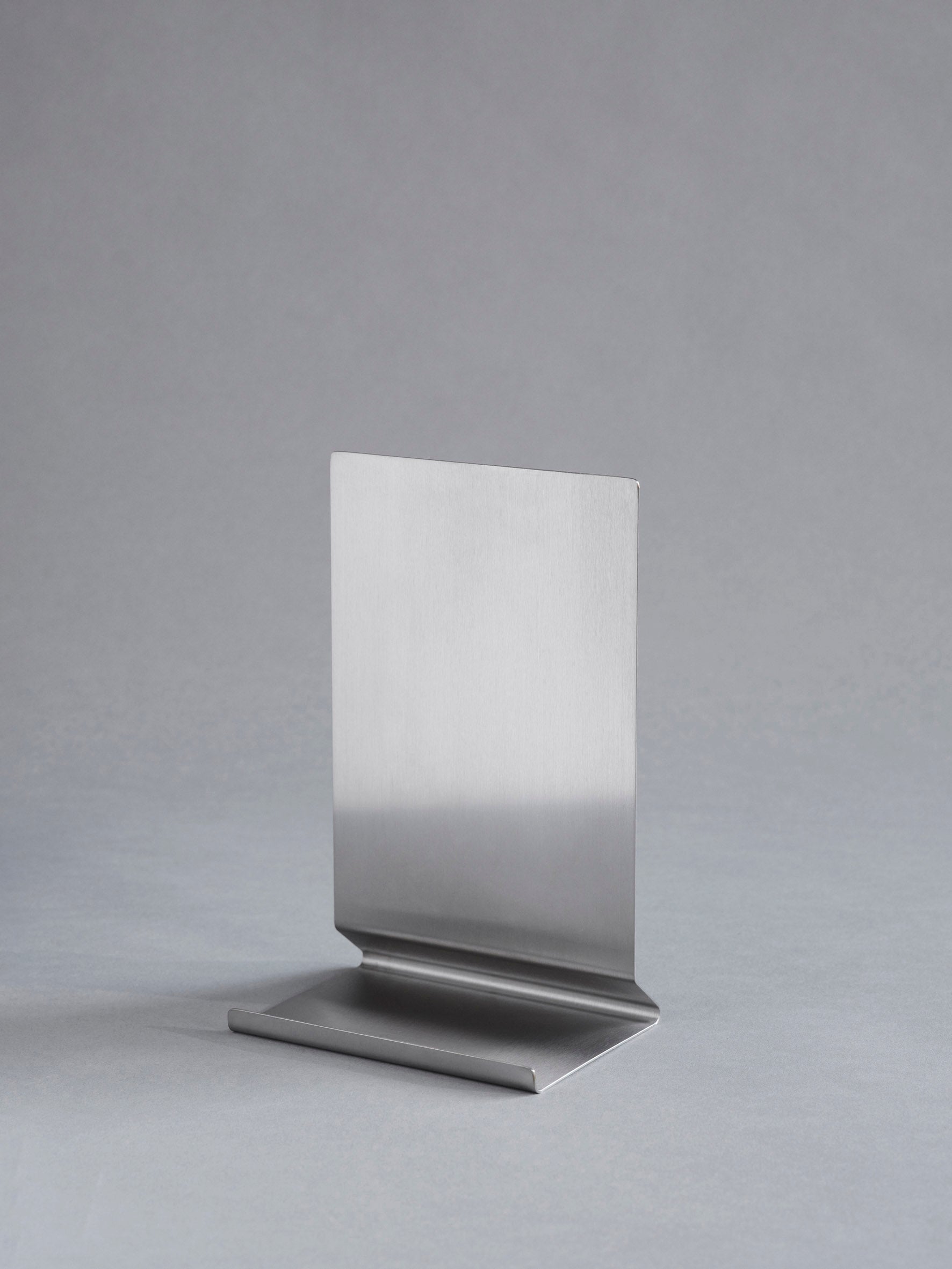 Penguin x Moebe Book Stand