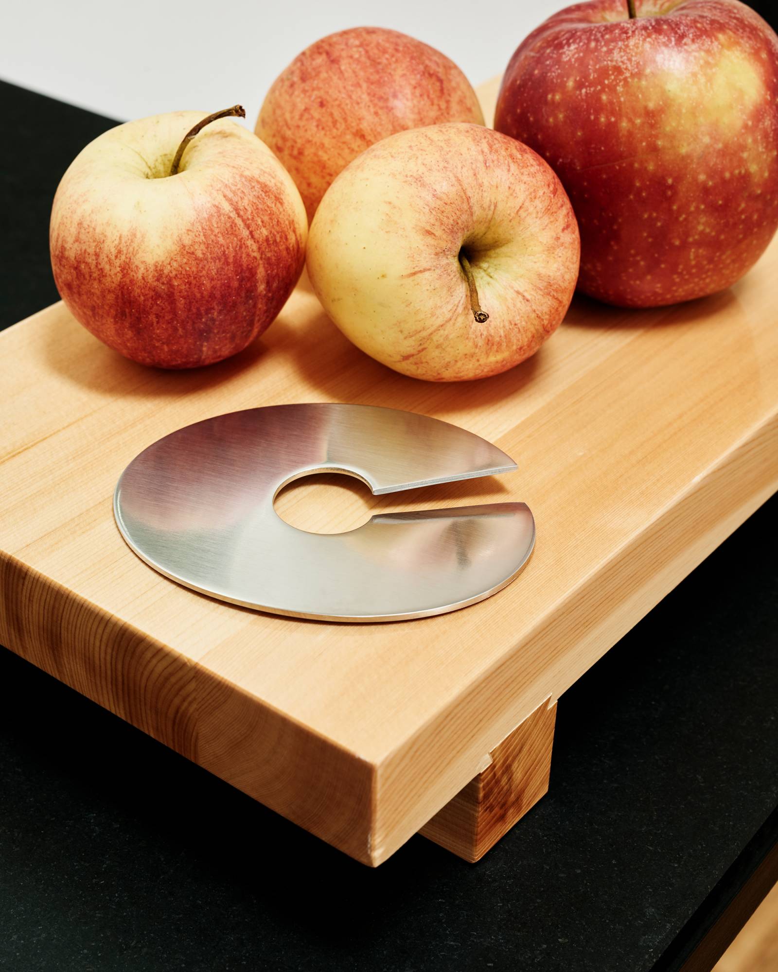 Mono Giro Apple Slicer - Thumbnail 3