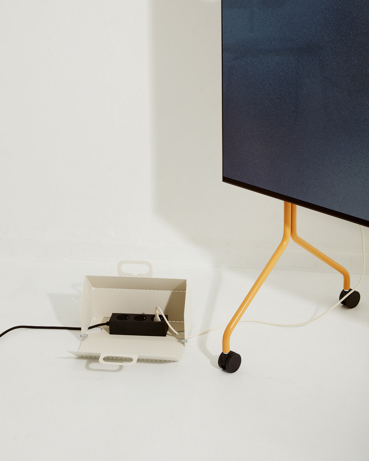 Moon Rollin' TV-Ständer - Apricot