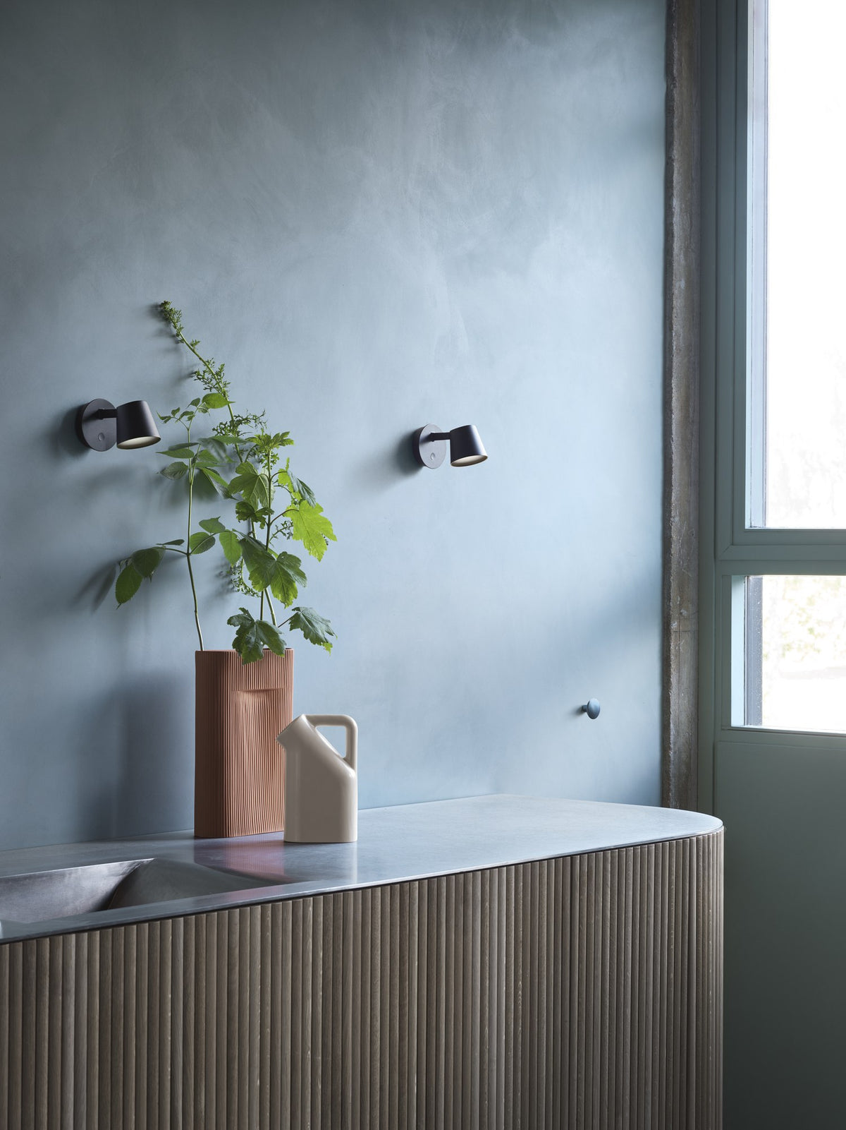Dots Metal - Coat Rack - Muuto