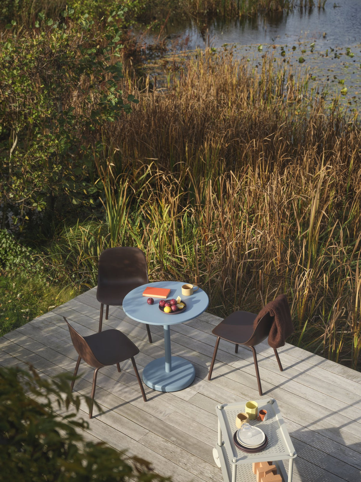 Linear Steel Café Table - Outdoor Dining Tables - Muuto