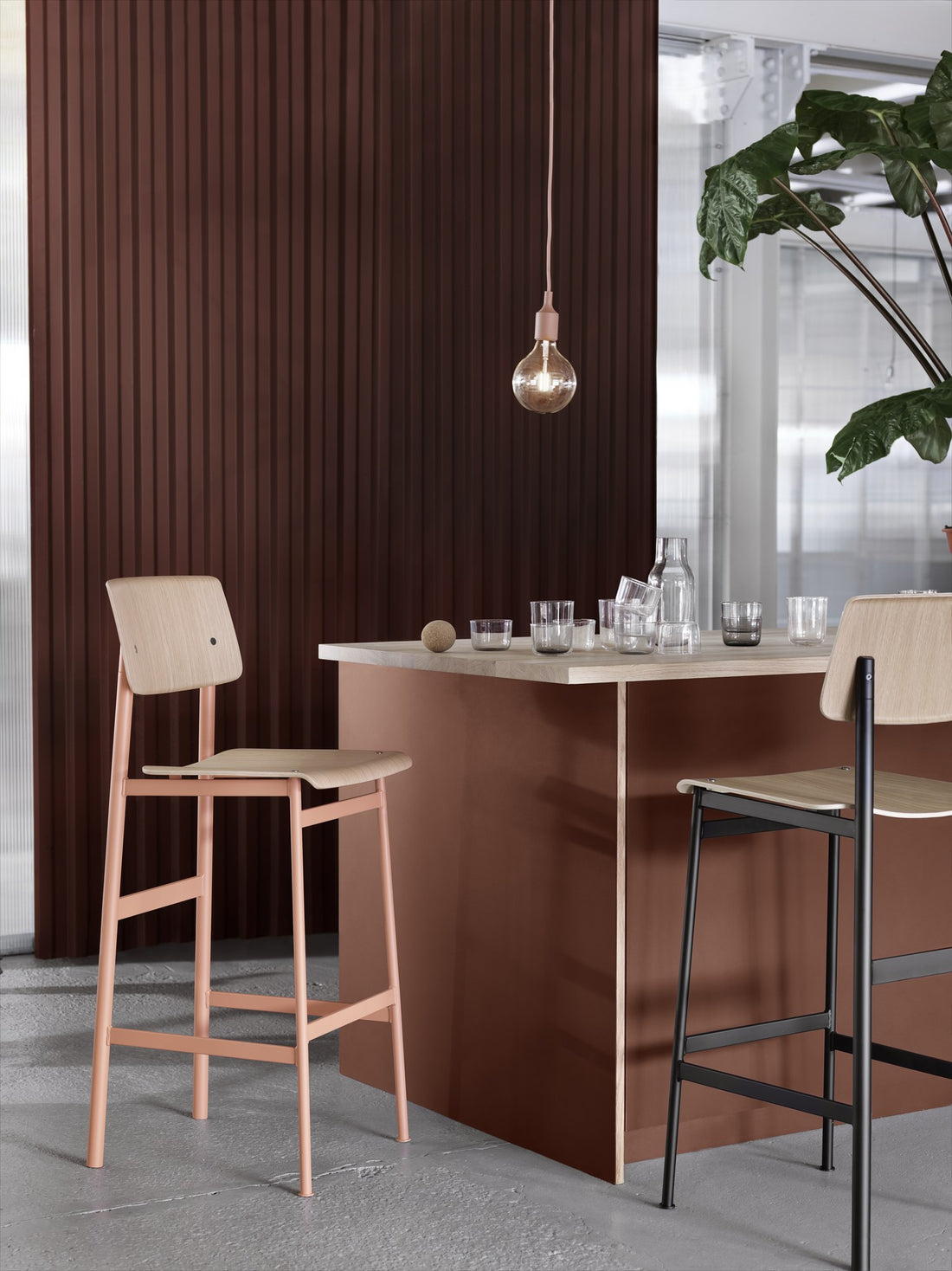 Loft Counter Stool - Stools - Muuto
