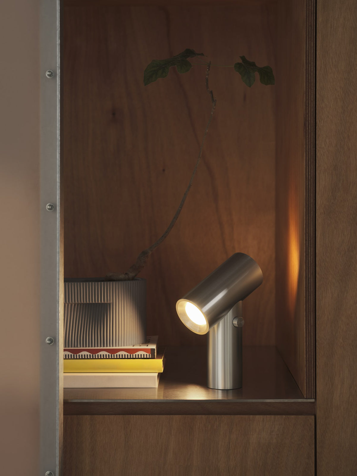 Ridge Planter - Planters - Muuto