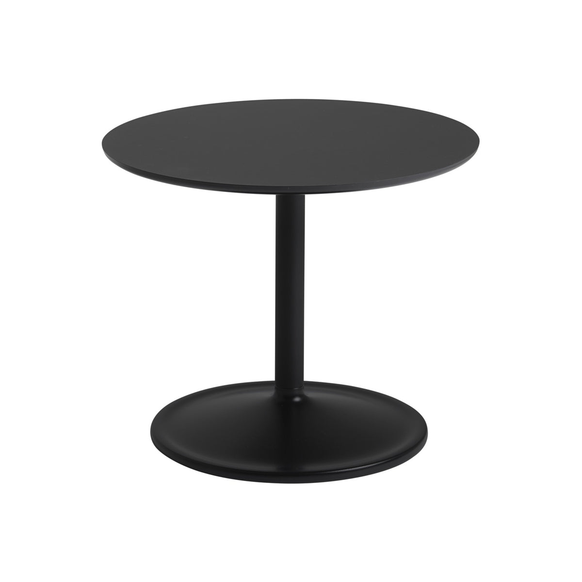 Soft Side Table - Ø 48 × H 40 cm, Black Nanolaminate / Black - Side Tables - Muuto