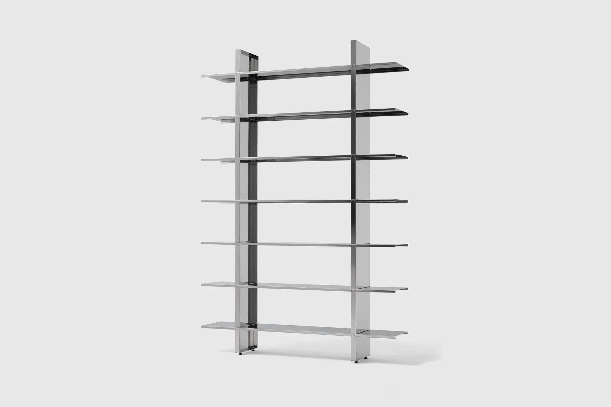 NM26 Bookshelf