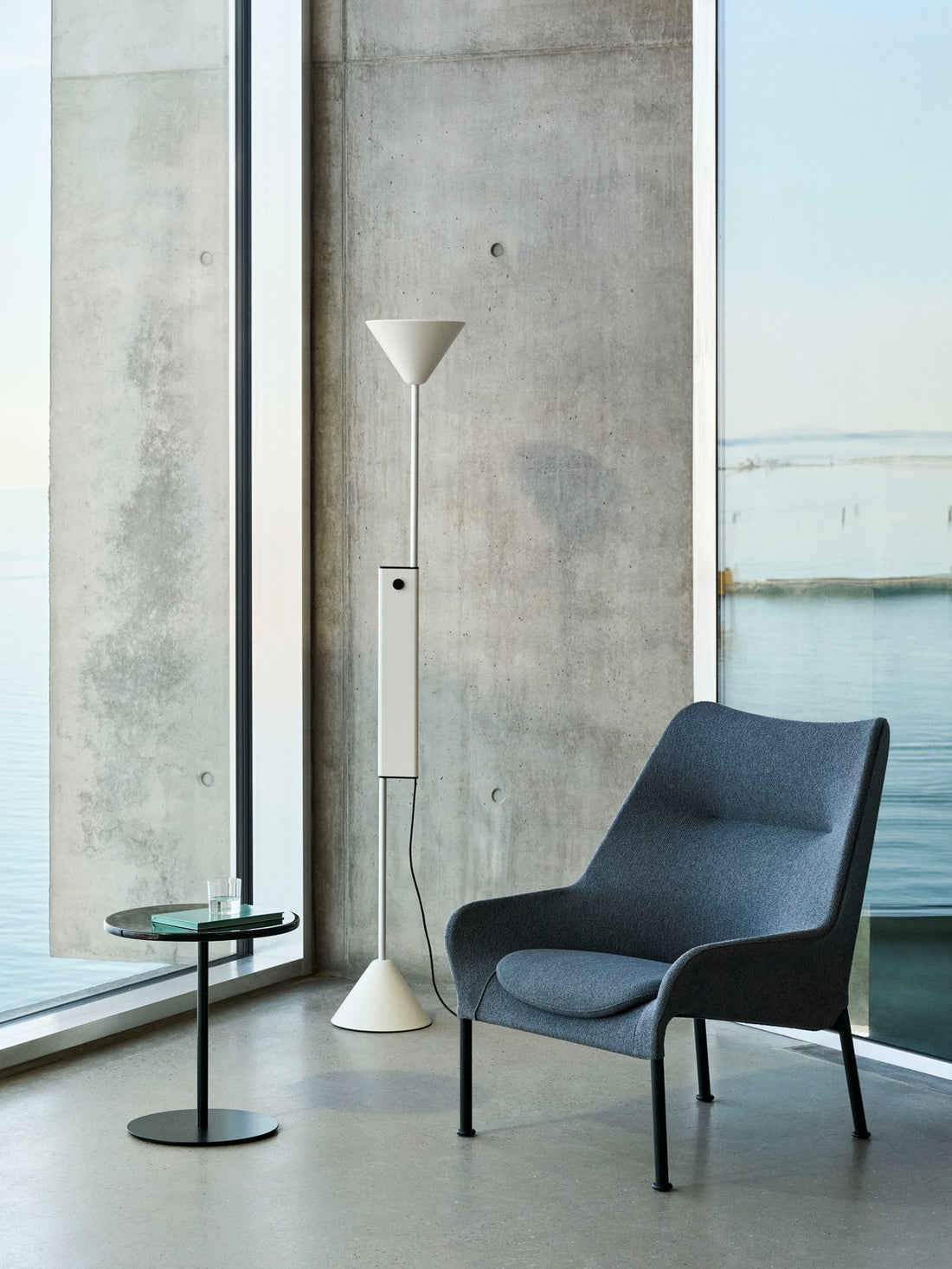O2 Lounge Chair