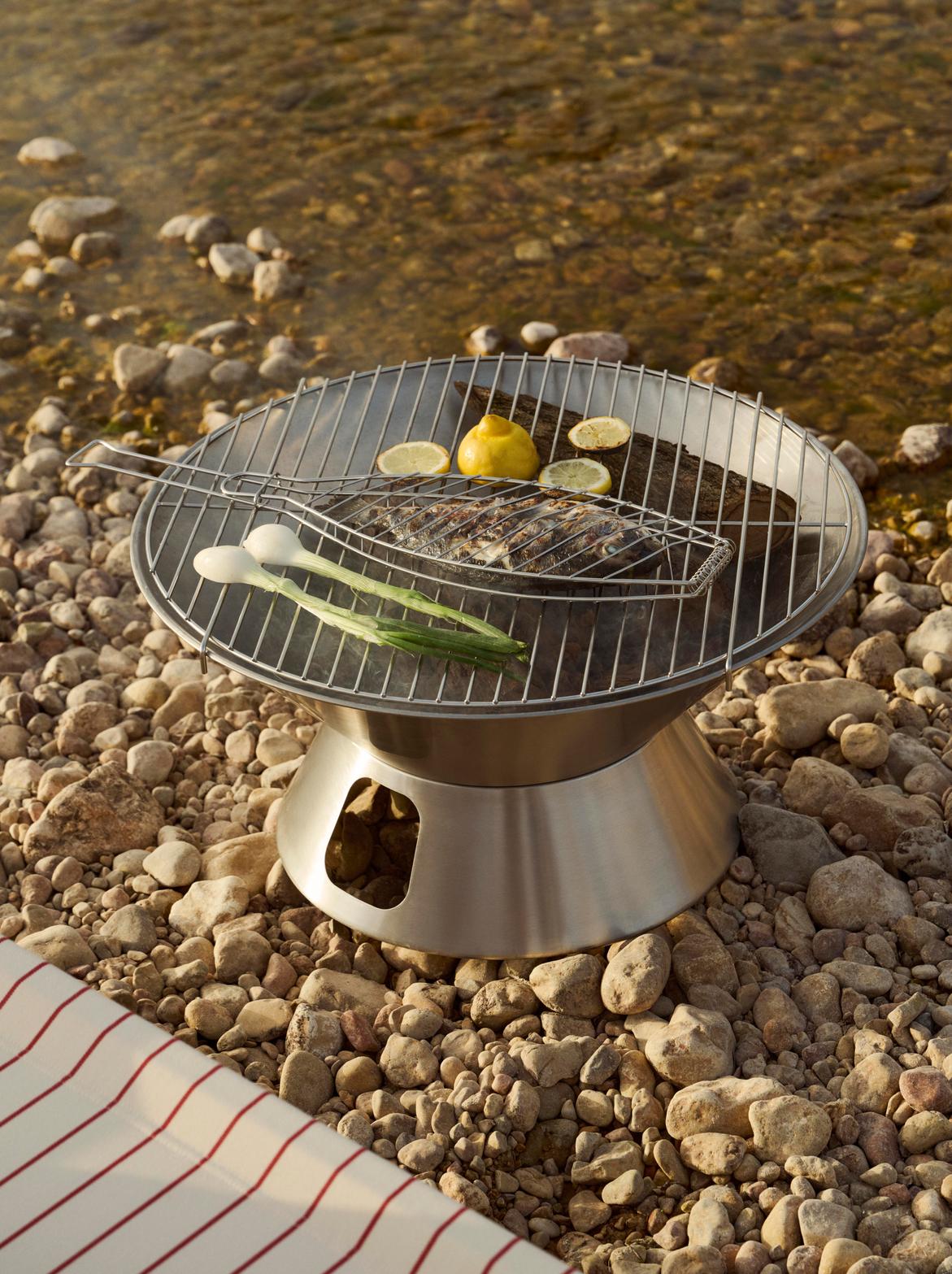 Outdoor Market BBQ Fish Grill