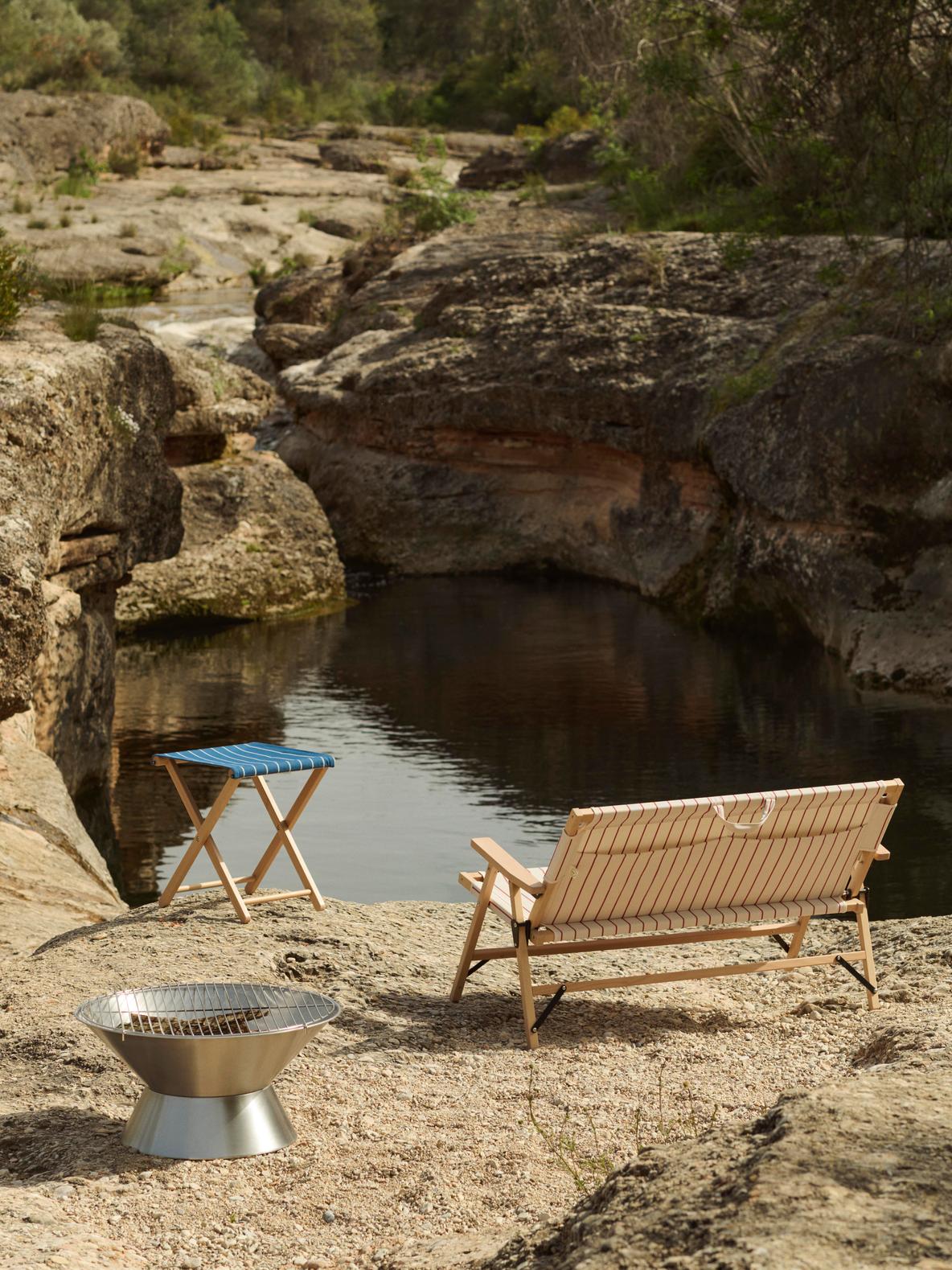 Outdoor Market Folding Sofa