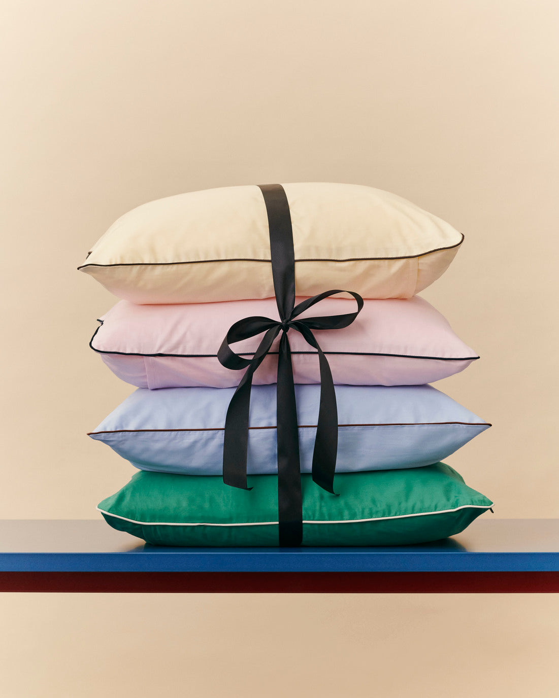 Outline Pillow Case - Soft Blue