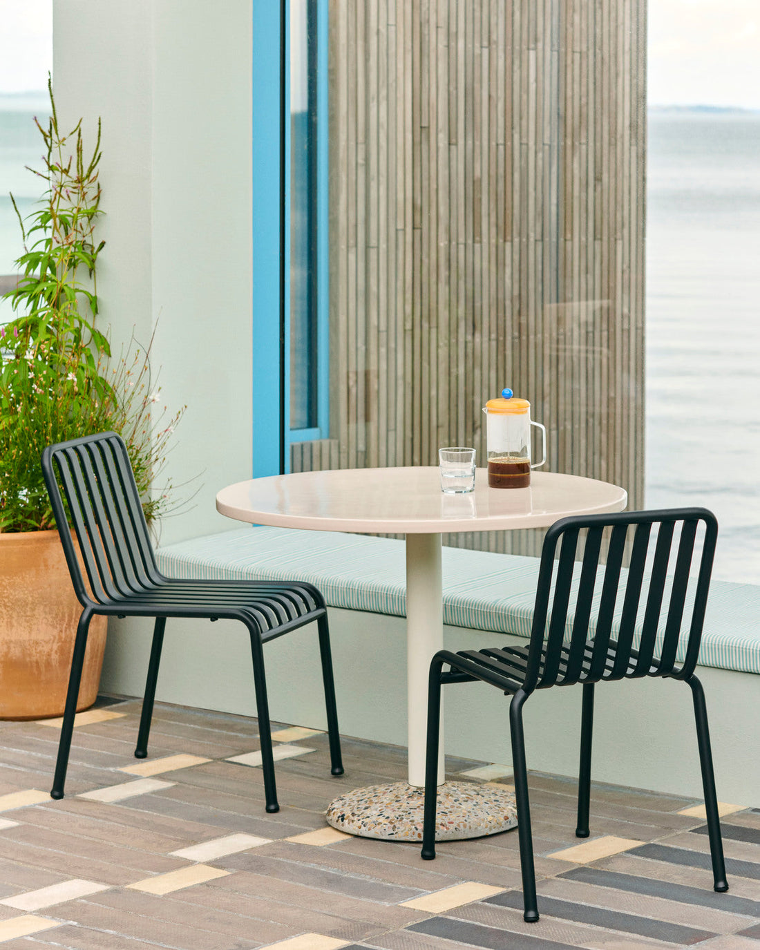 Palissade Chair