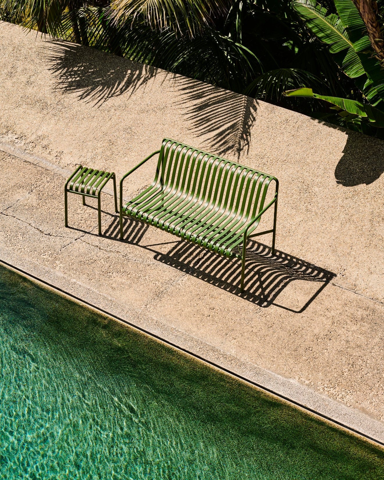 Palissade Dining Bench Armrest