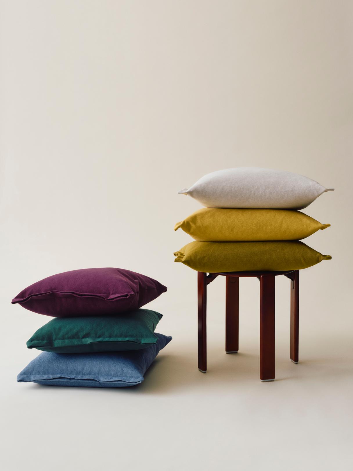 Plica cushion - Thumbnail 4