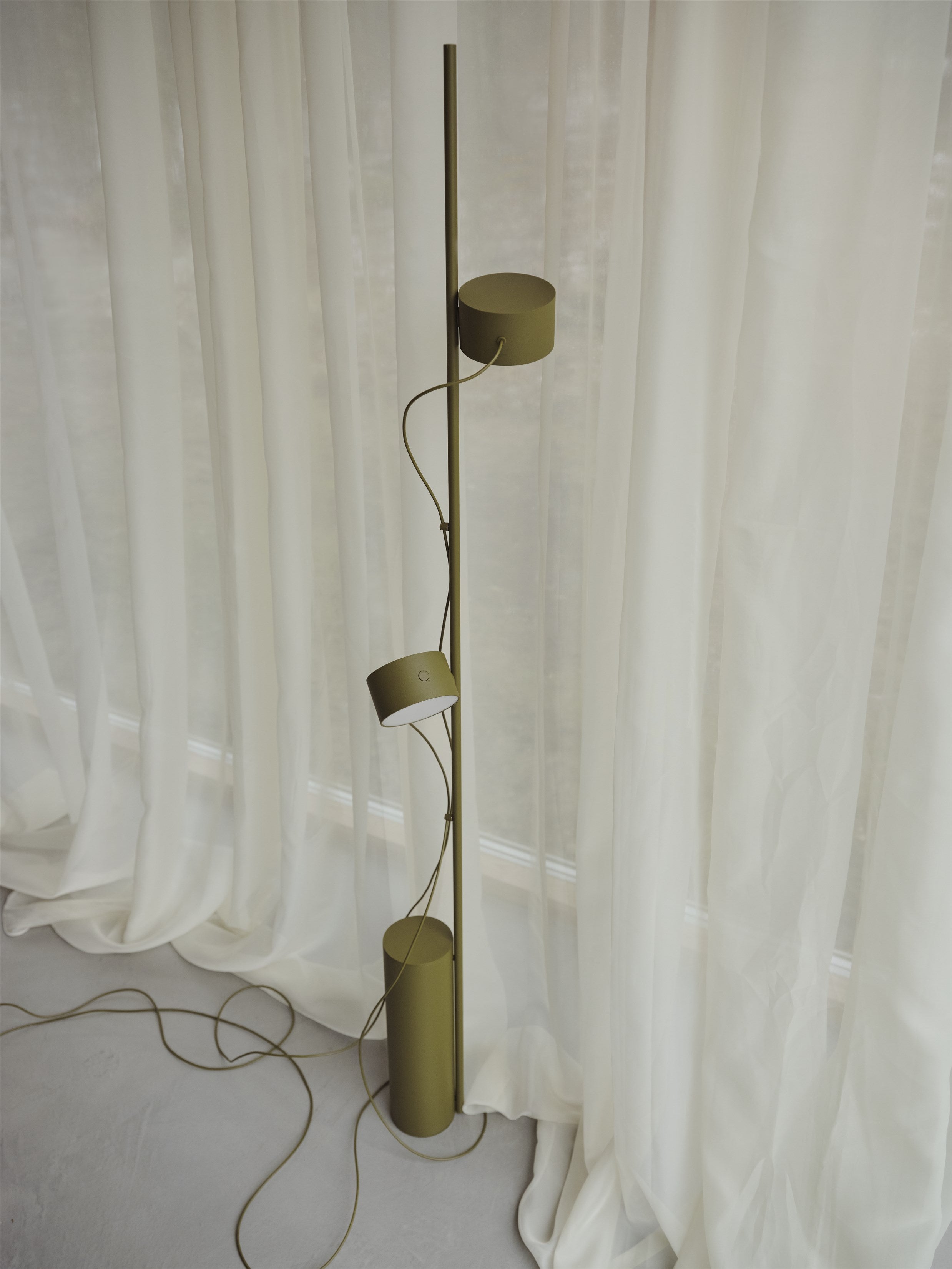 Post Floor Lamp