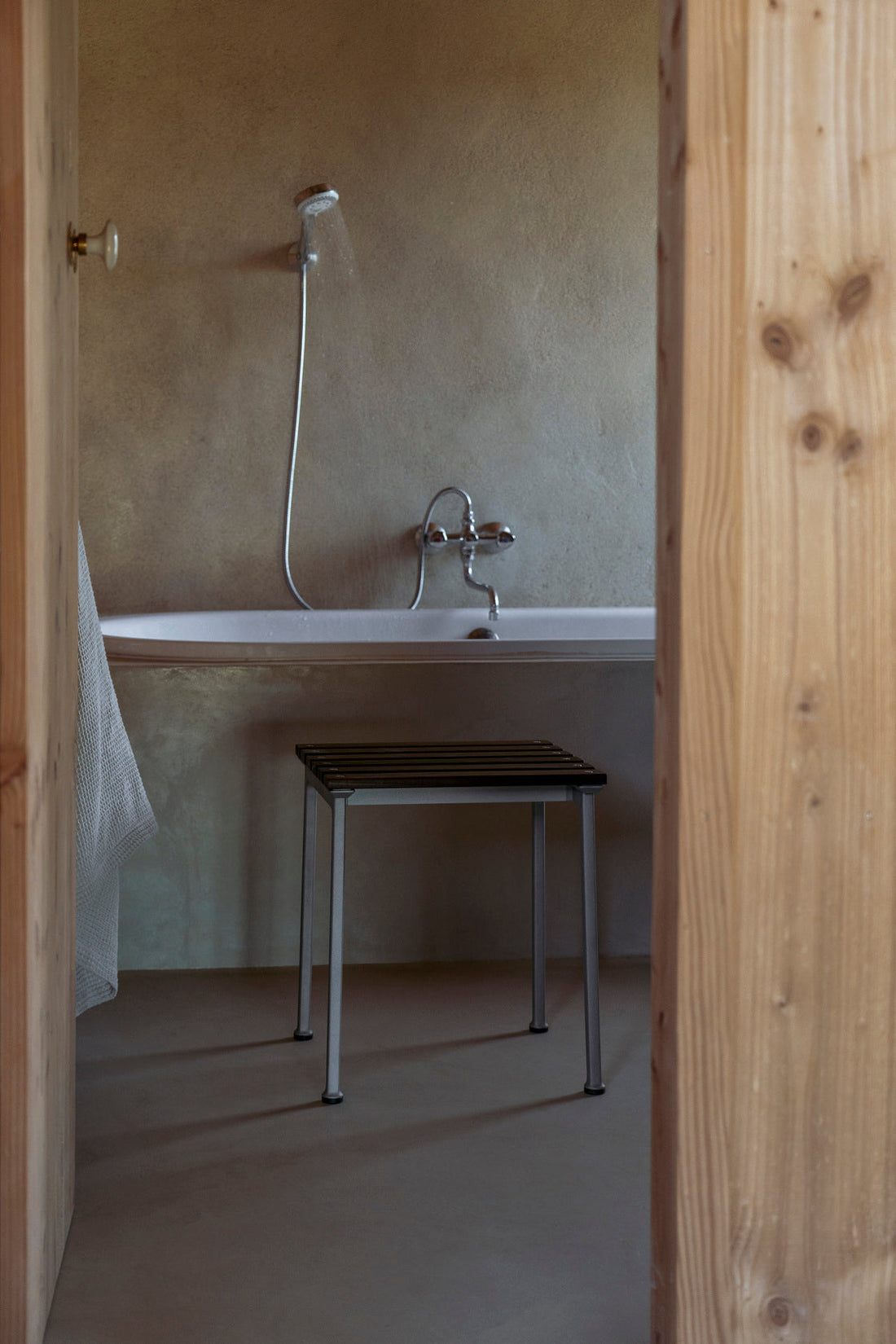 Traverse Hocker