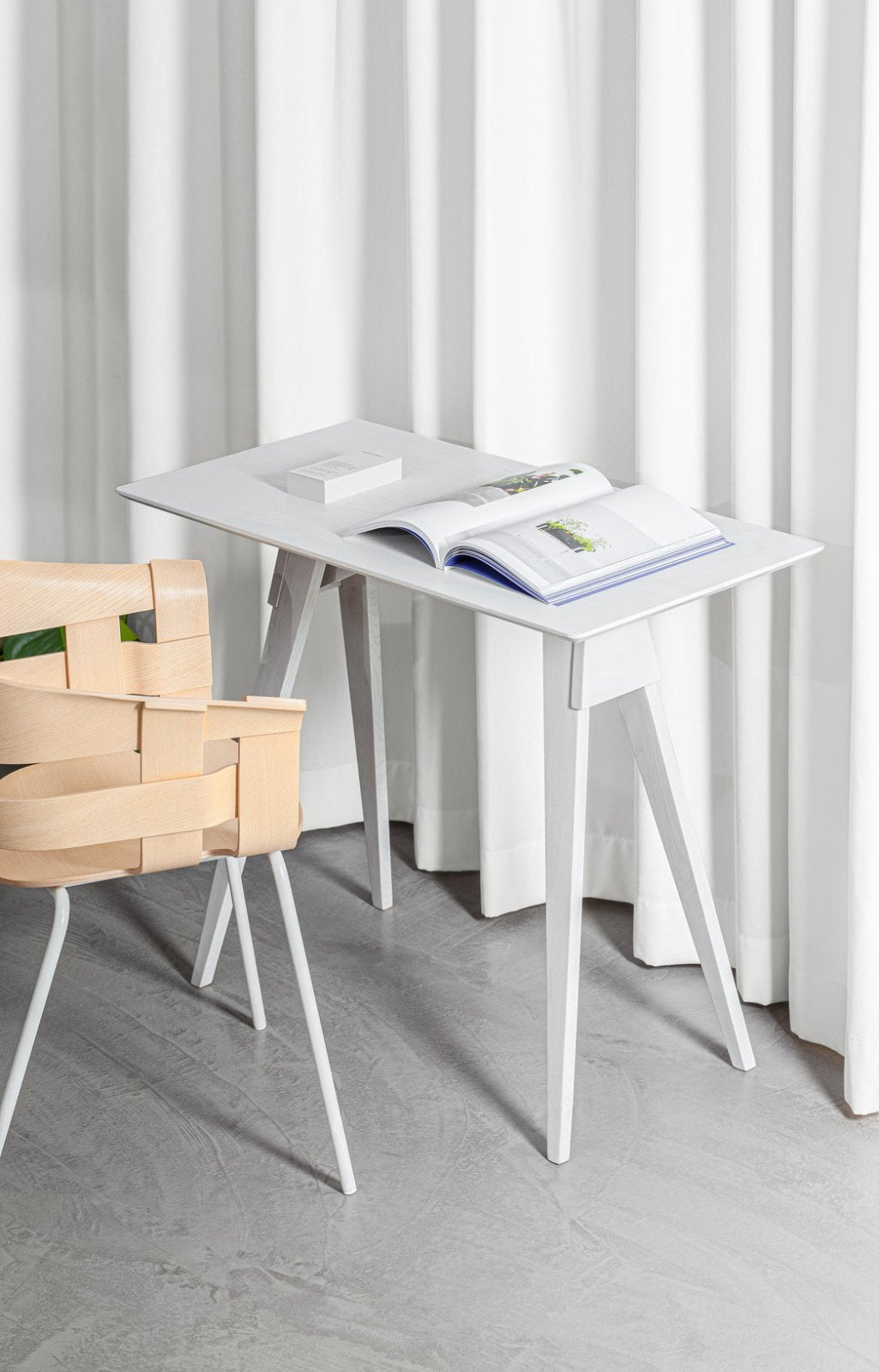 Arco - Small Desk Schreibtisch by Design House Stockholm