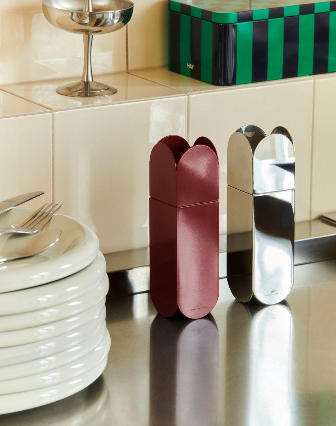 Arcs Salt & Pepper Grinder Medium