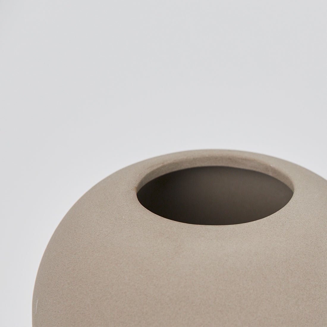 Dome Vase – M Accessories by Kristina Dam Studio