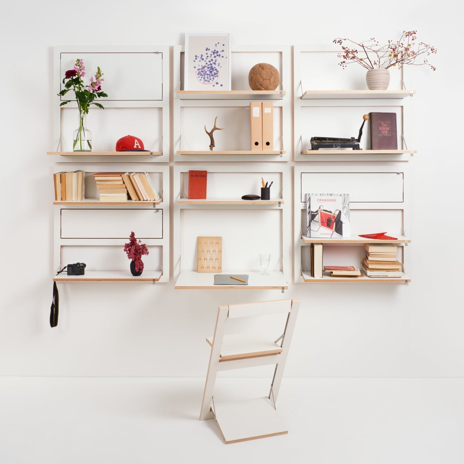 Fläpps Shelf 80x80 - 3 Shelves by Ambivalenz