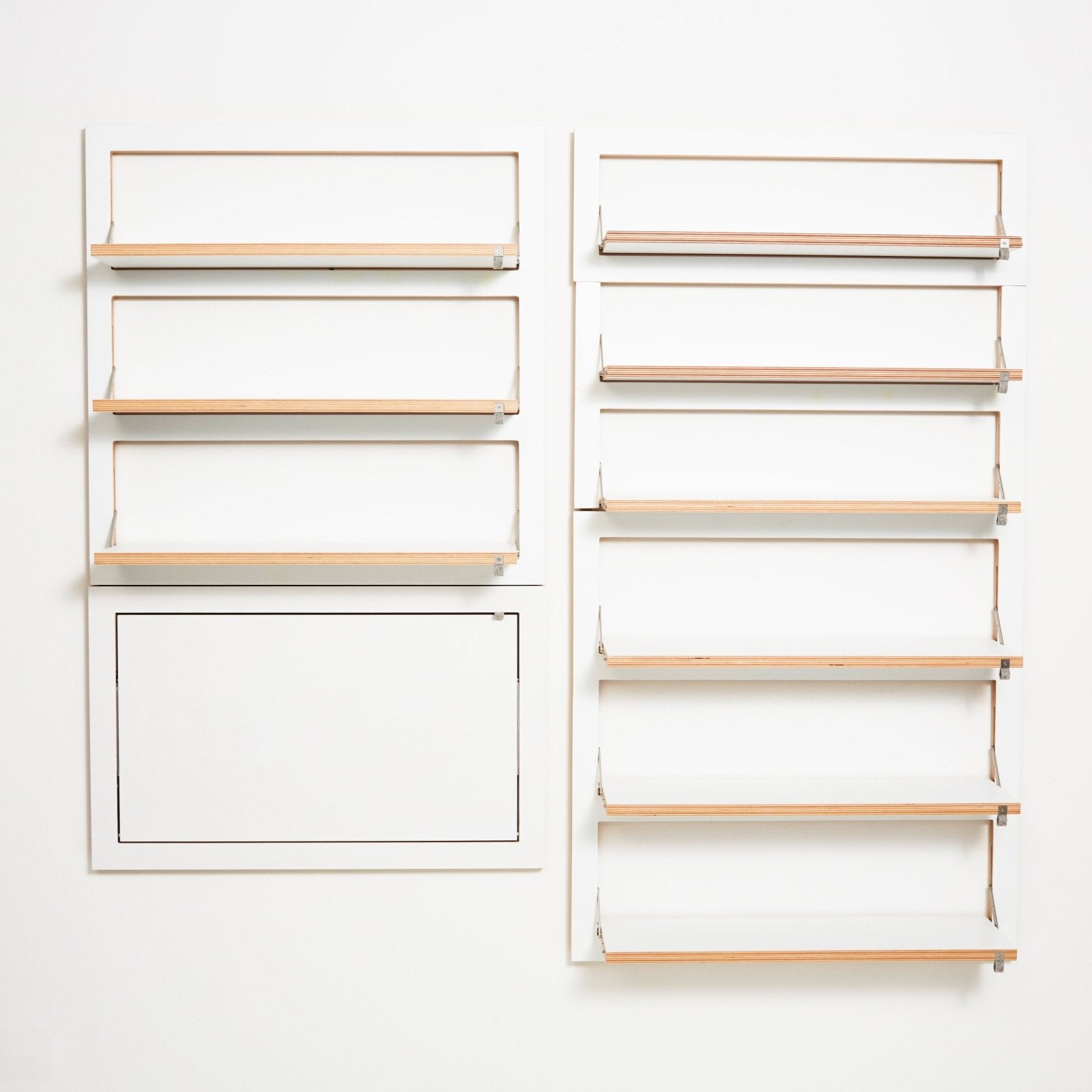 Fläpps Shoe Rack 80x40 - 2 Shelves by Ambivalenz