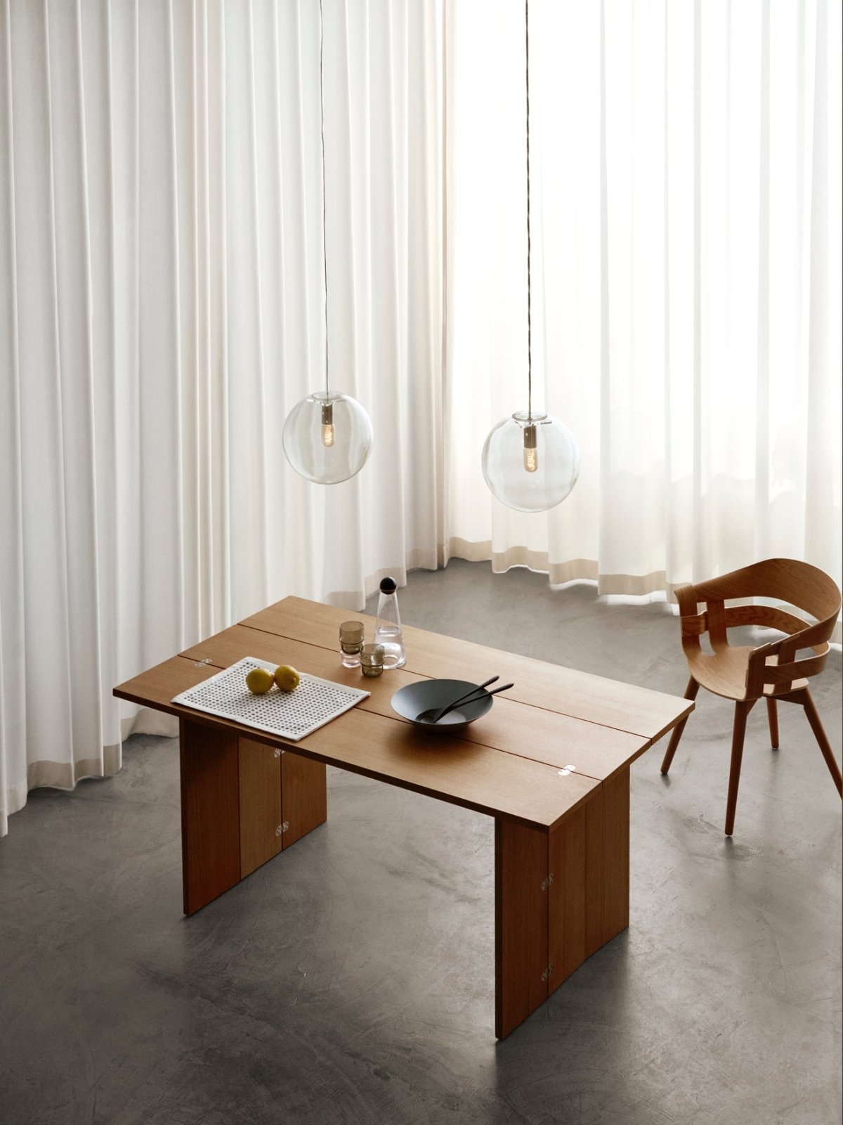 Flip Table Schreibtisch by Design House Stockholm