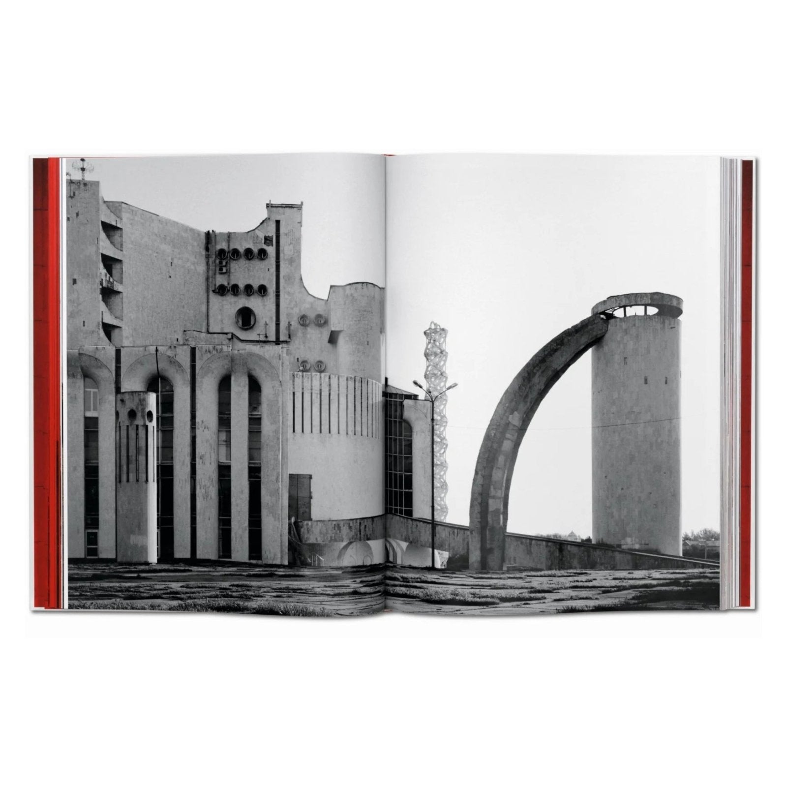 Frédéric Chaubin. CCCP. Cosmic Communist Constructions Photographed Bücher by Taschen Verlag