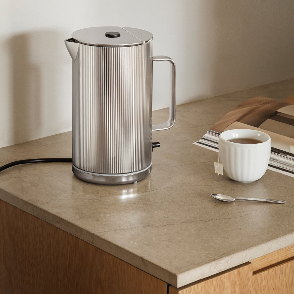 Bernadotte - Kettle – Georg Jensen – view 2