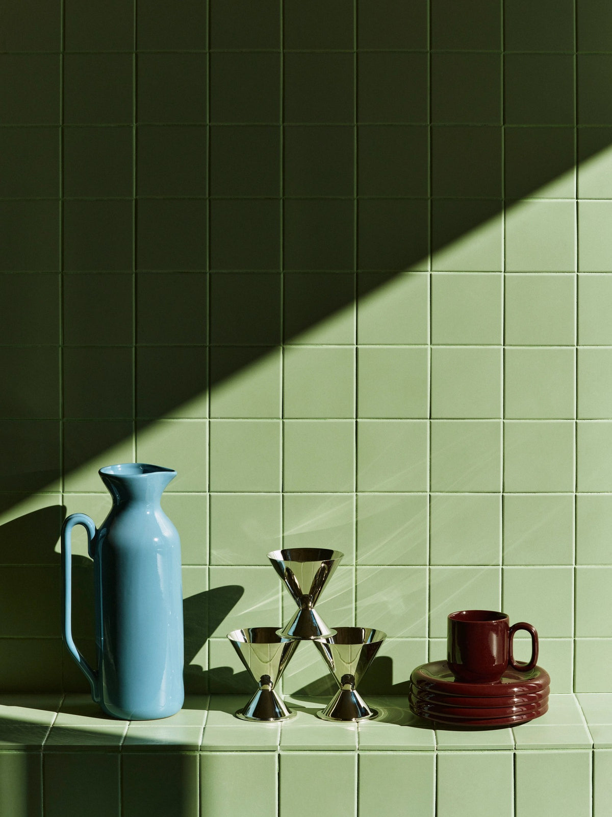 Barro Jug Tall - Lifestyle - HAY