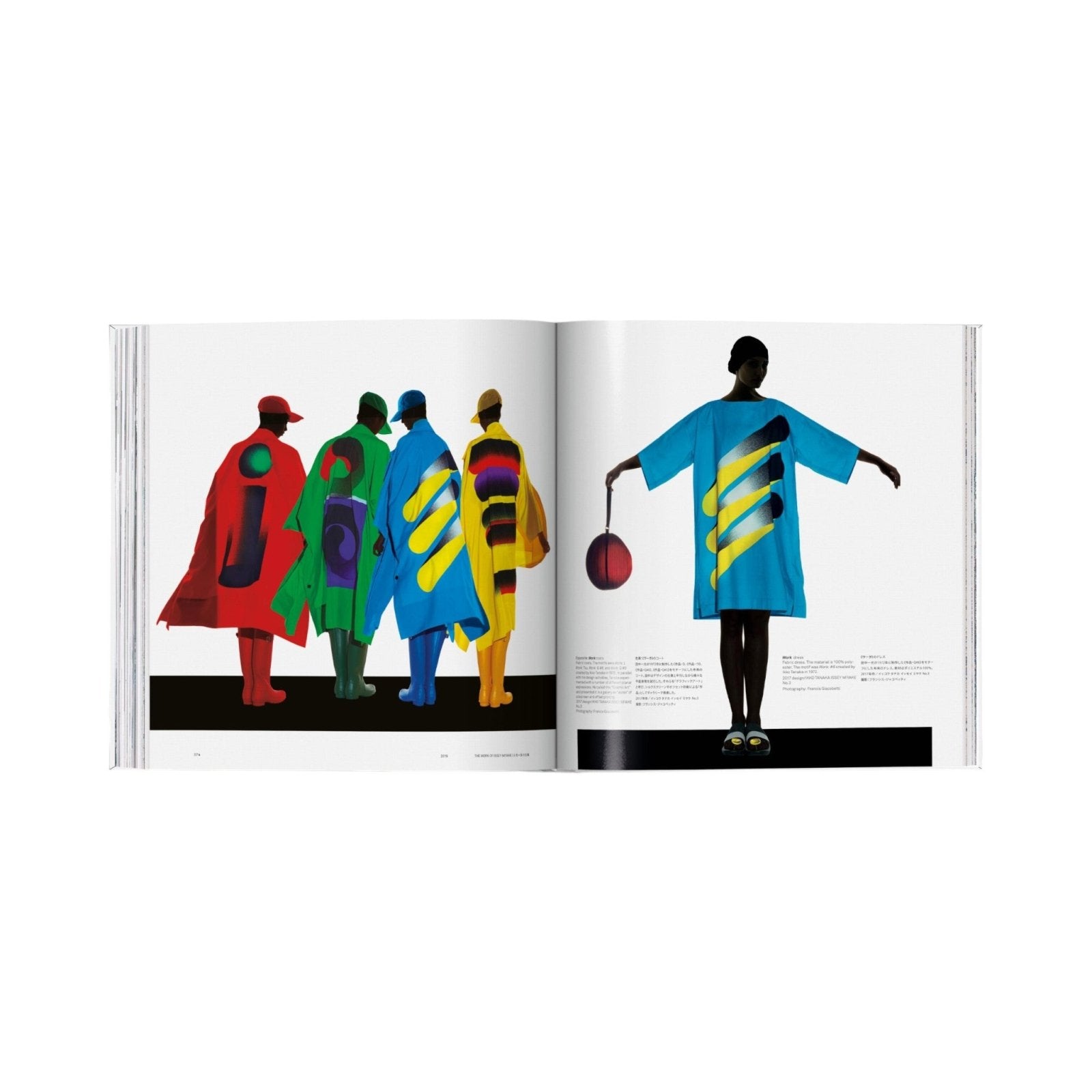 Issey Miyake Bücher by Taschen Verlag