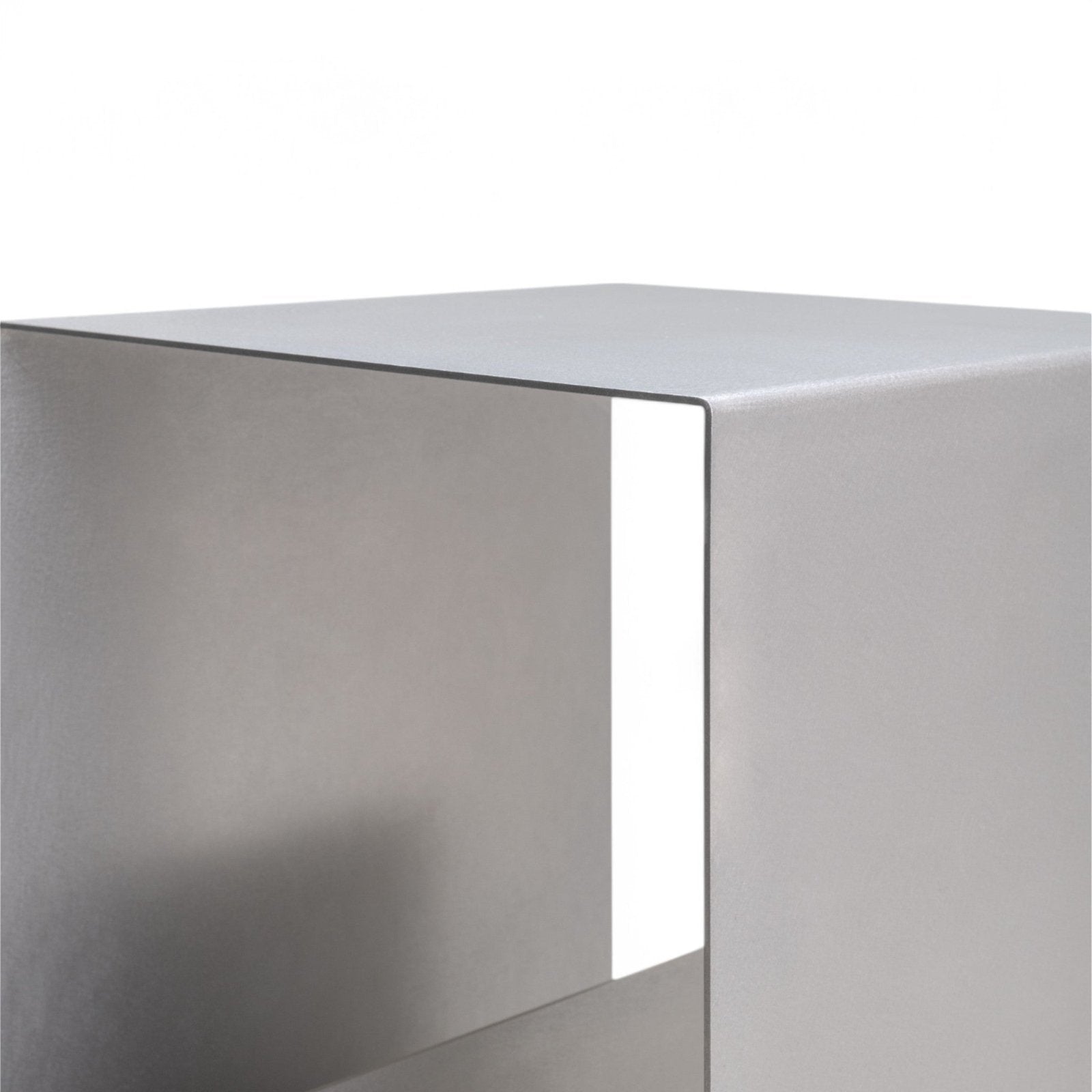 Kollwitz 01 - Side Table Beistelltisch by Stainless Studios Berlin