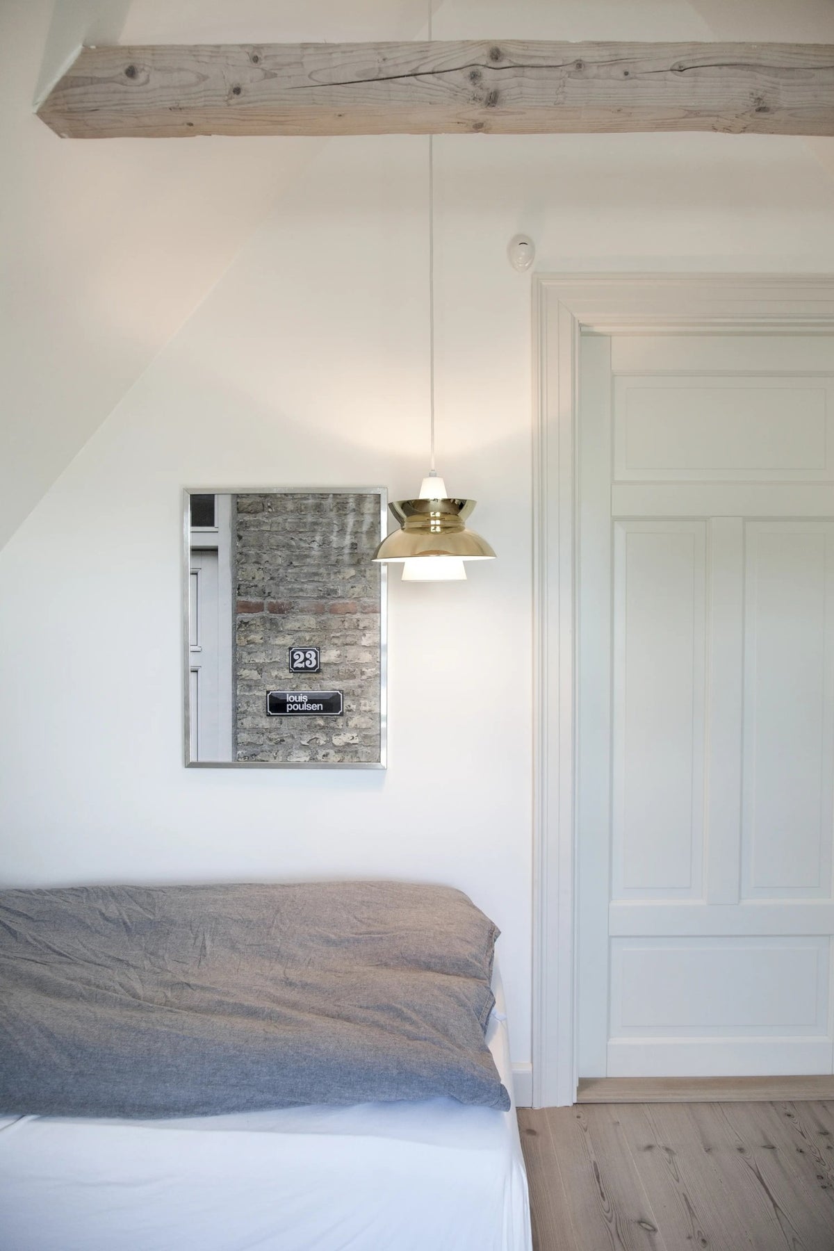 Doo-Wop Pendant Lamp – Louis Poulsen – view 9