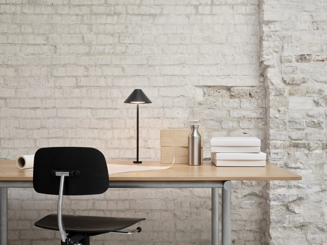 Keglen Table Lamp