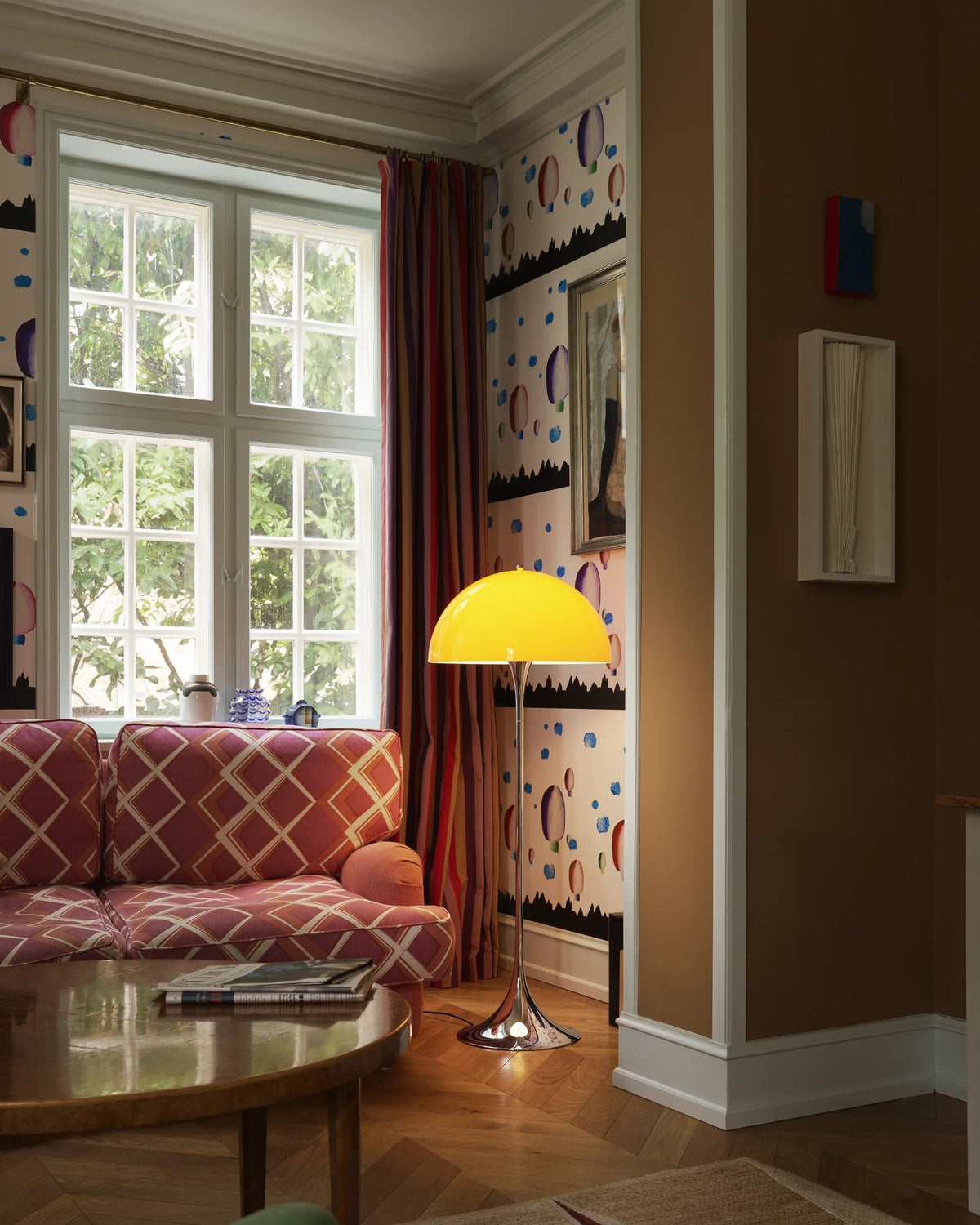 Panthella Floor Lamp The Originals – Louis Poulsen – view 6