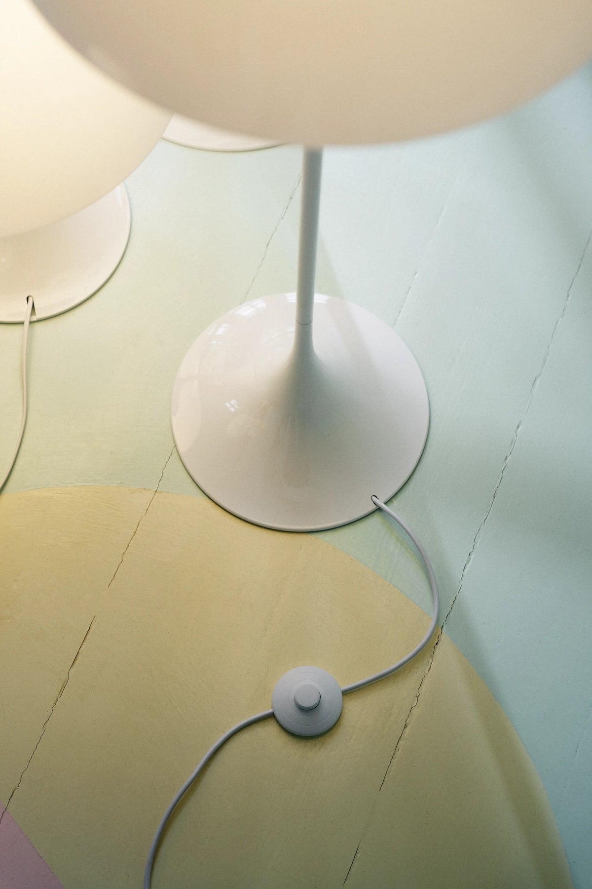 Panthella Floor Lamp – Louis Poulsen – view 8