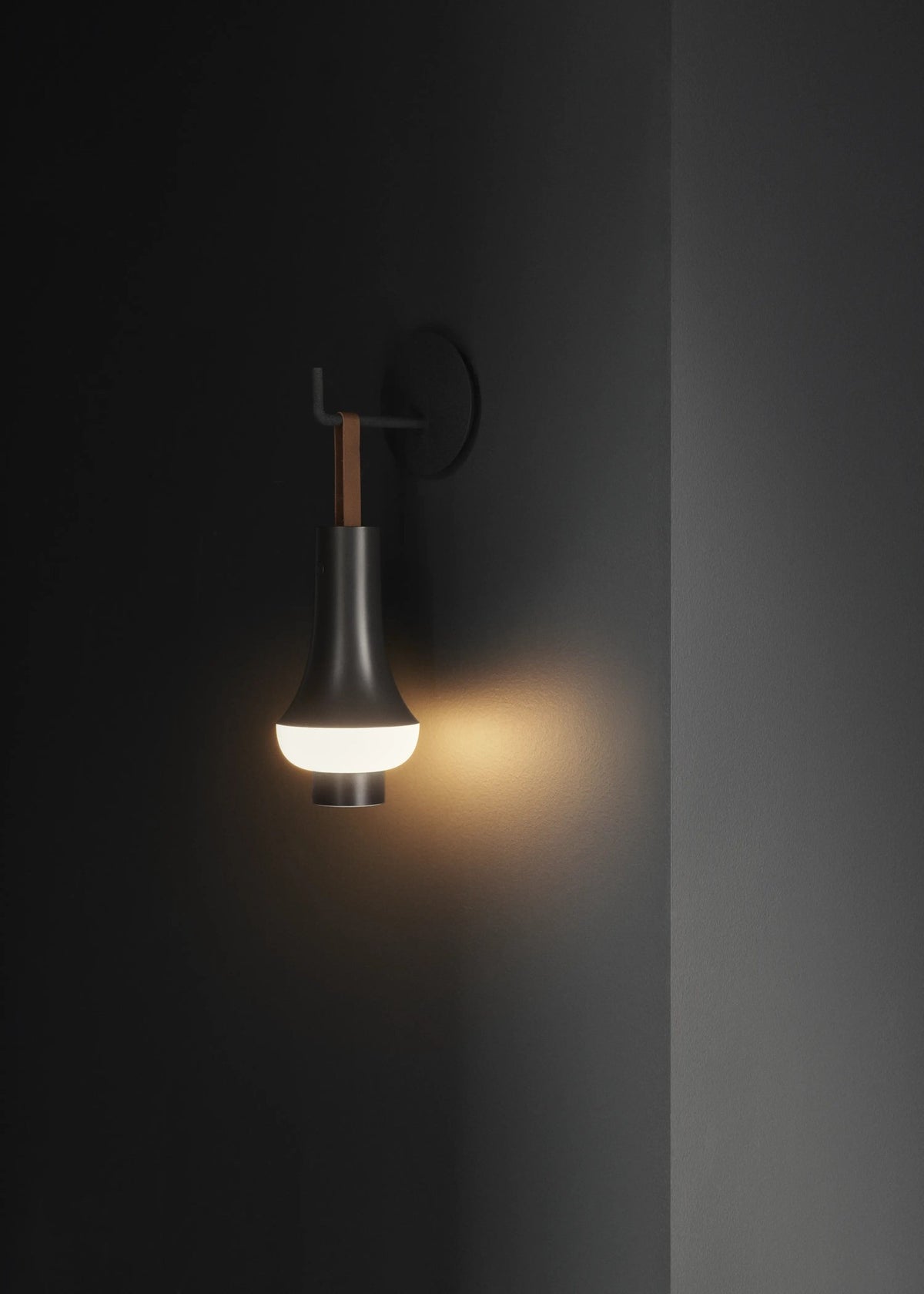 Tomoshi Portable Lamp – Louis Poulsen – view 4