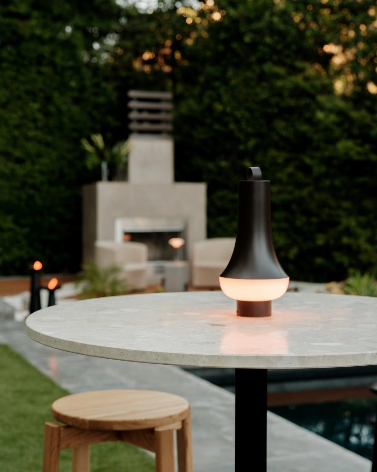 Tomoshi Portable Lamp – Louis Poulsen – view 9