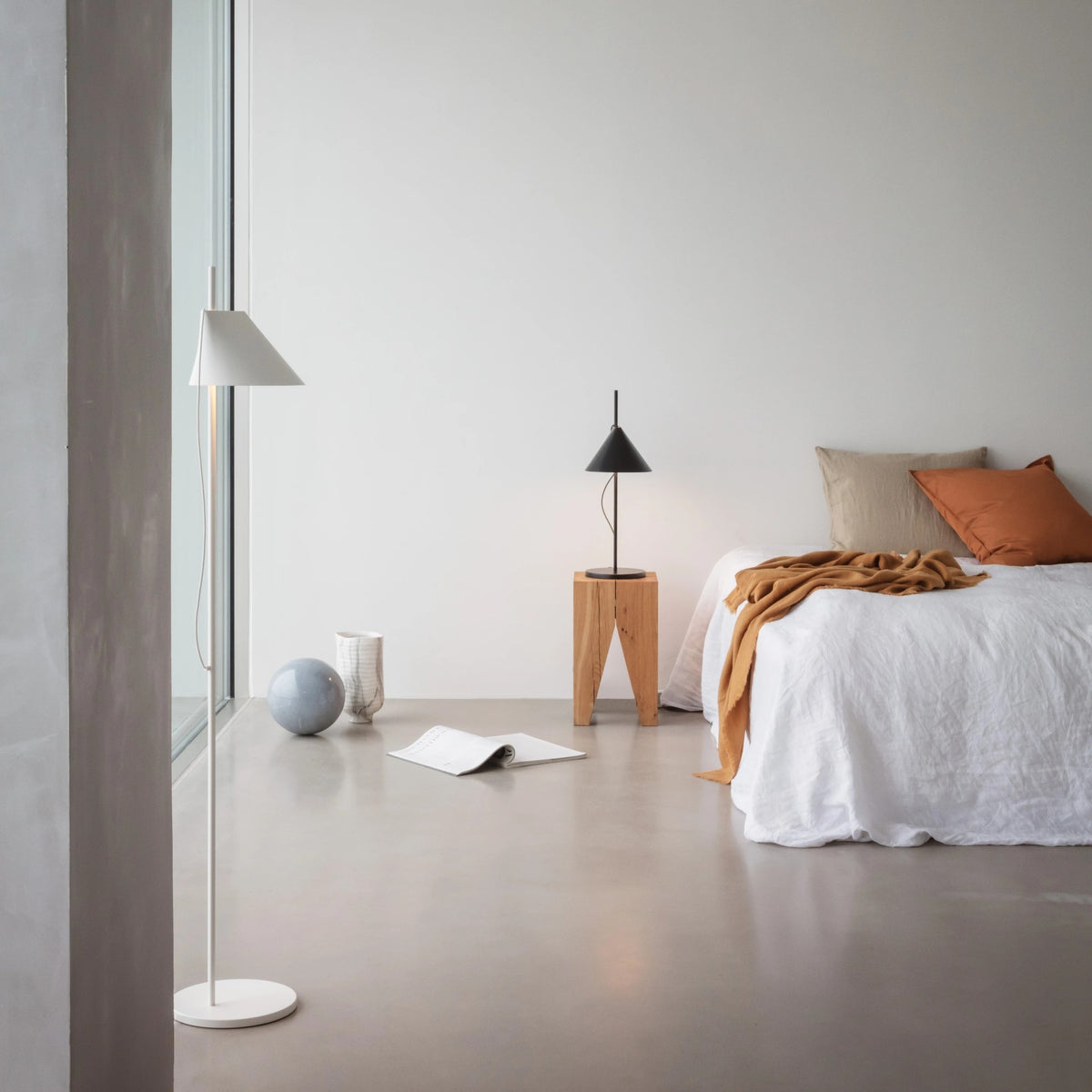 Yuh Floor Lamp – Louis Poulsen – view 10