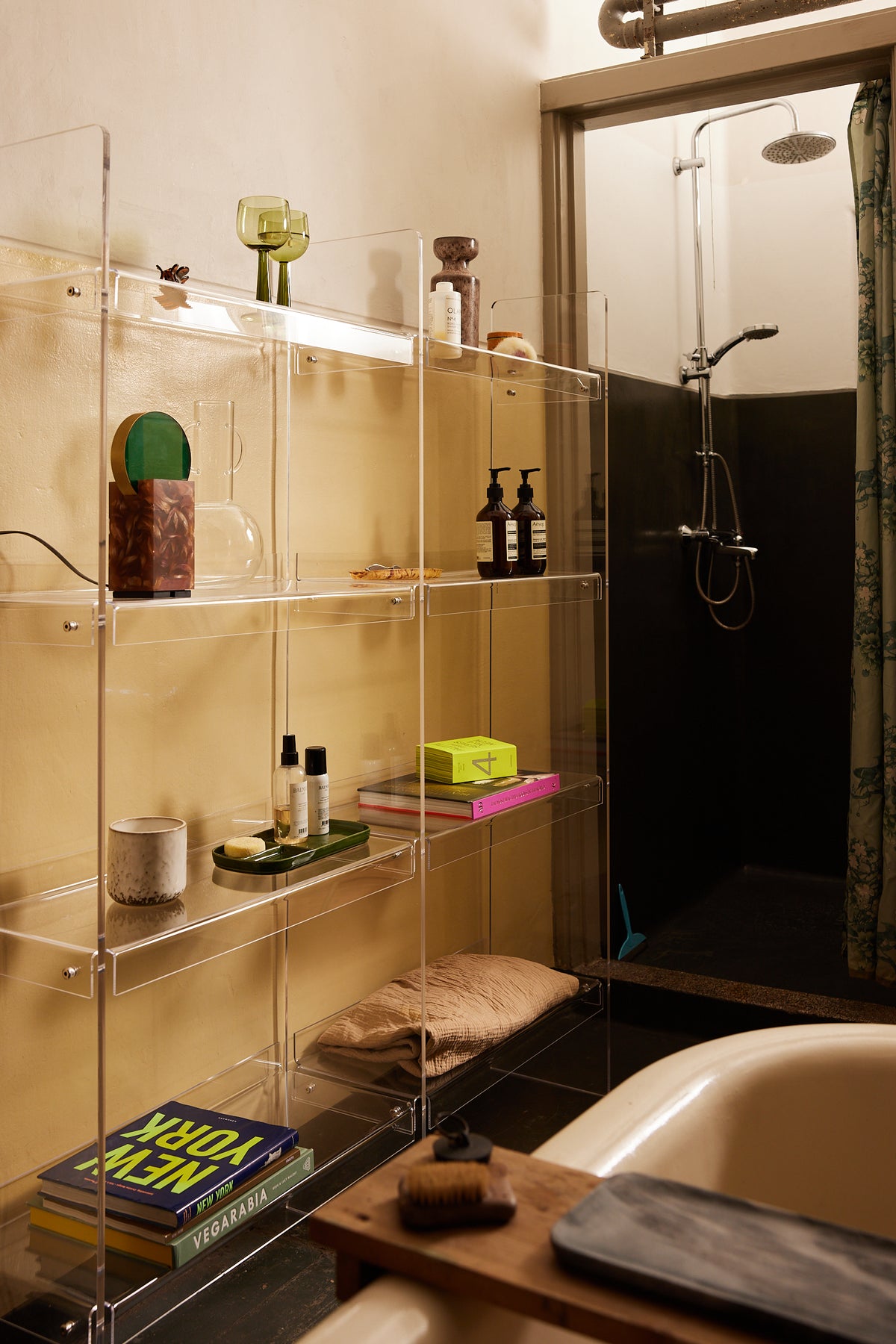 Acrylschrank – HKLIVING – Ansicht 2