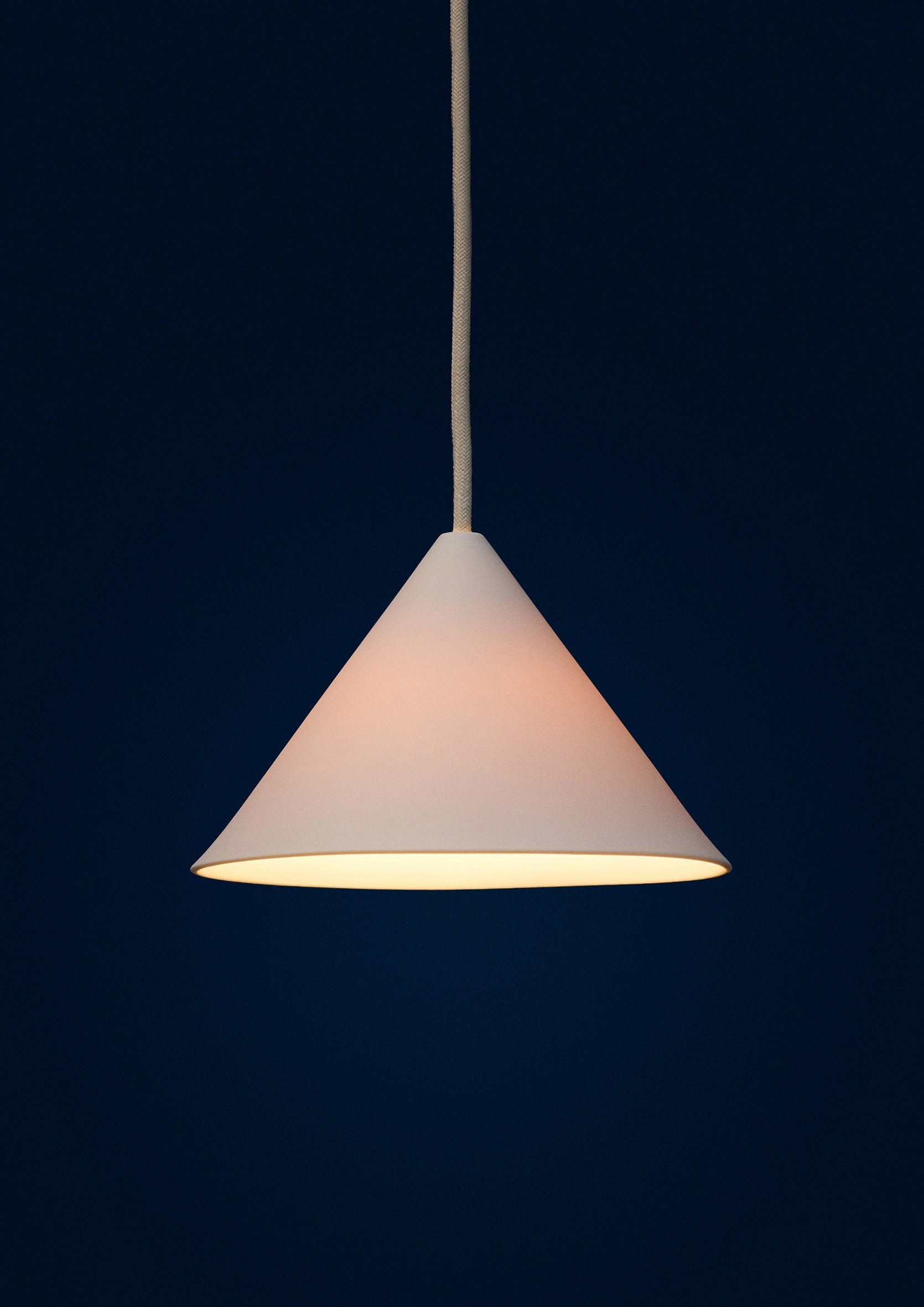 Ceramic Cone Pendelleuchte