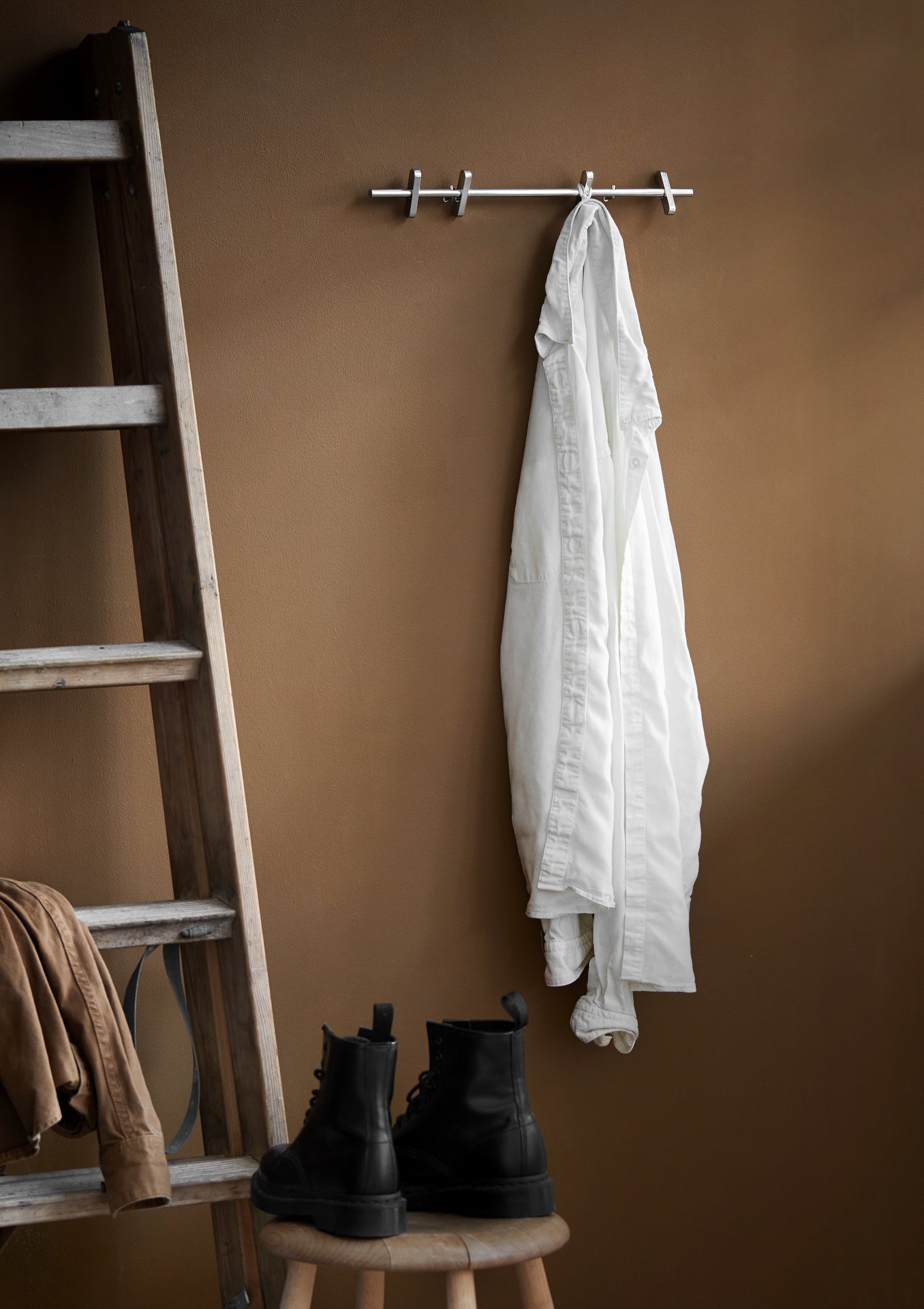 【ポッチ】MＯＥＢＥ　ＣＯＡＴ　ＲＡＣＫ　　Ｌ Coat Rack - MOEBE – industrialkonzept