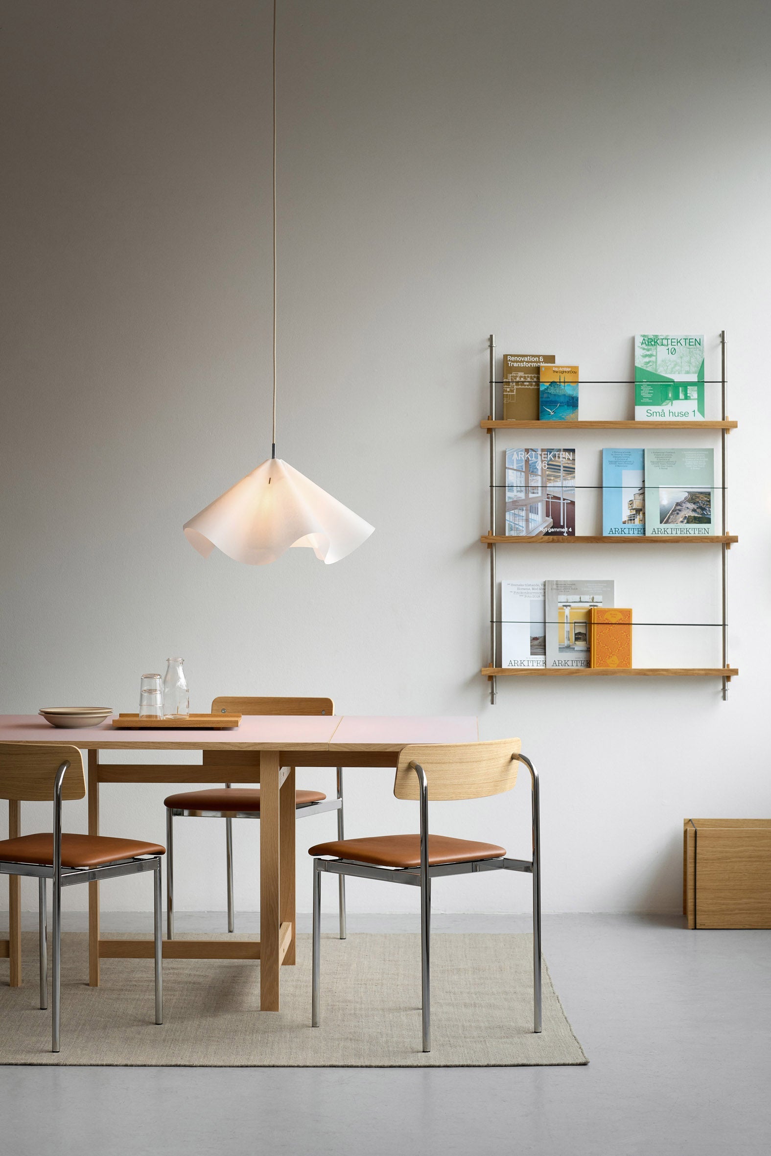 Sinuate Pendant Lamp