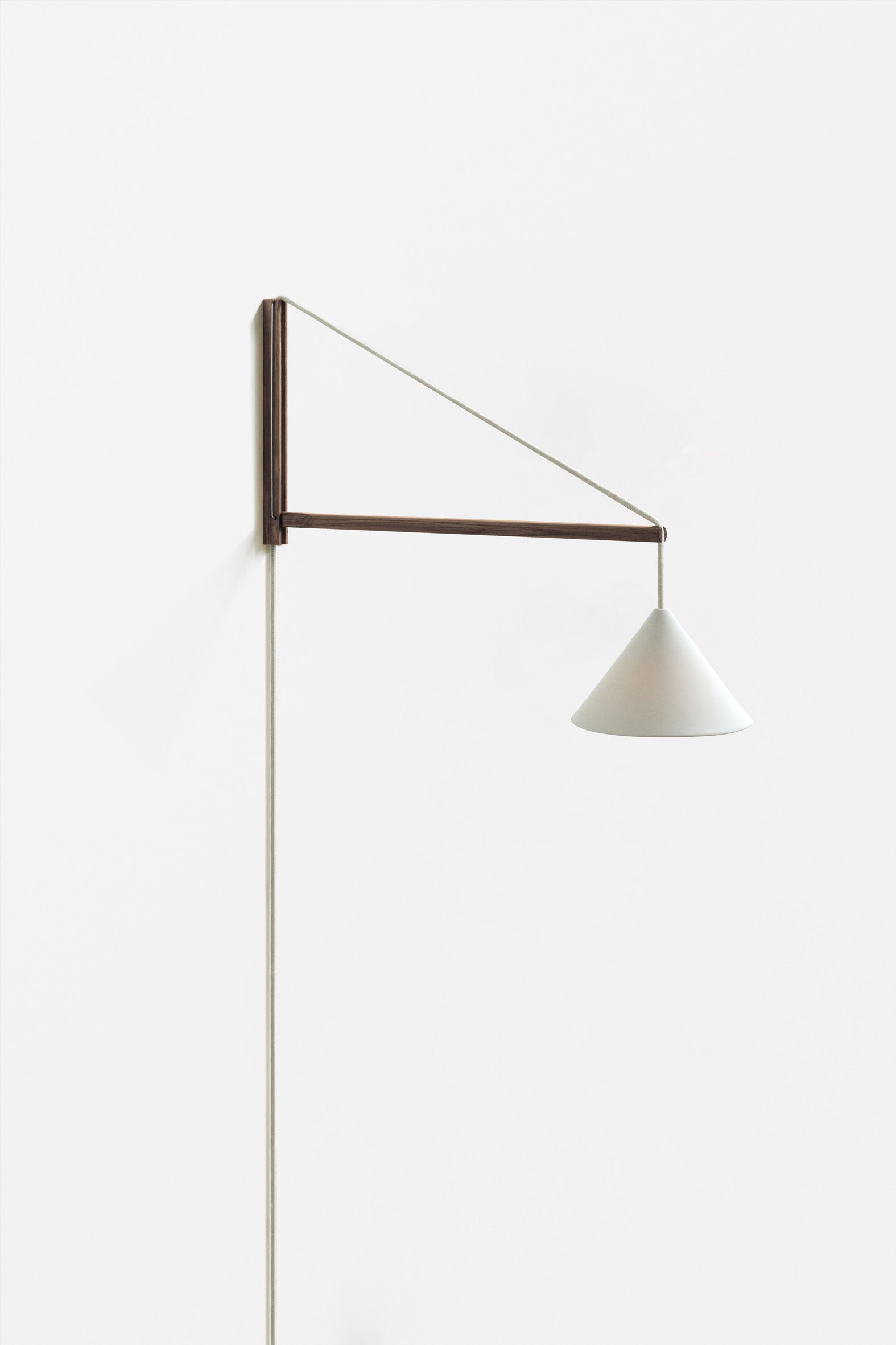 Suspended Wall Lamp