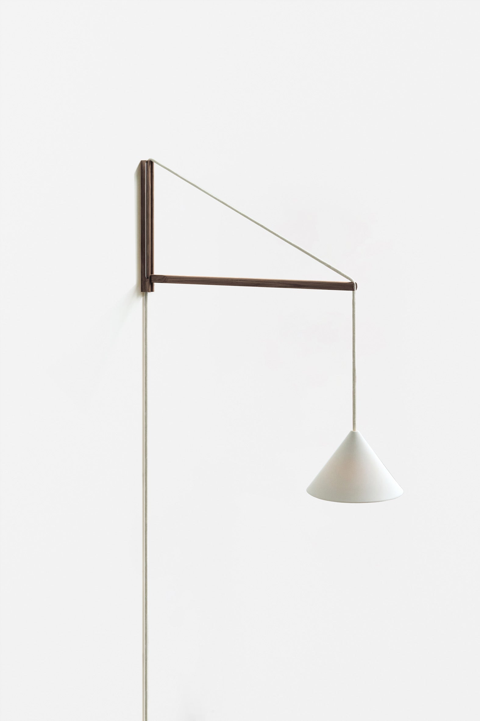 Suspended Wall Lamp