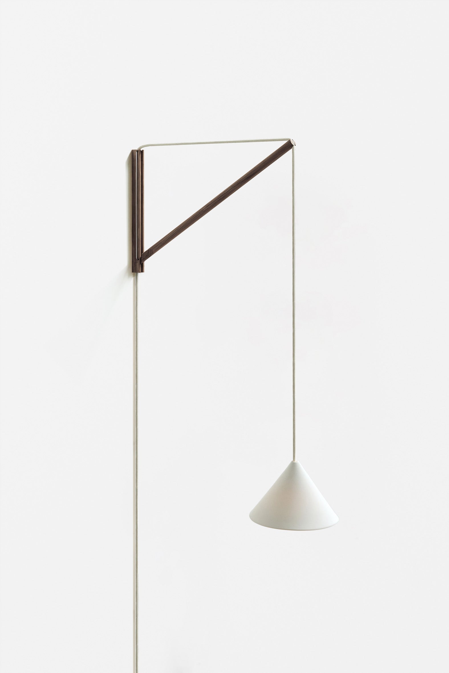 Suspended Wall Lamp