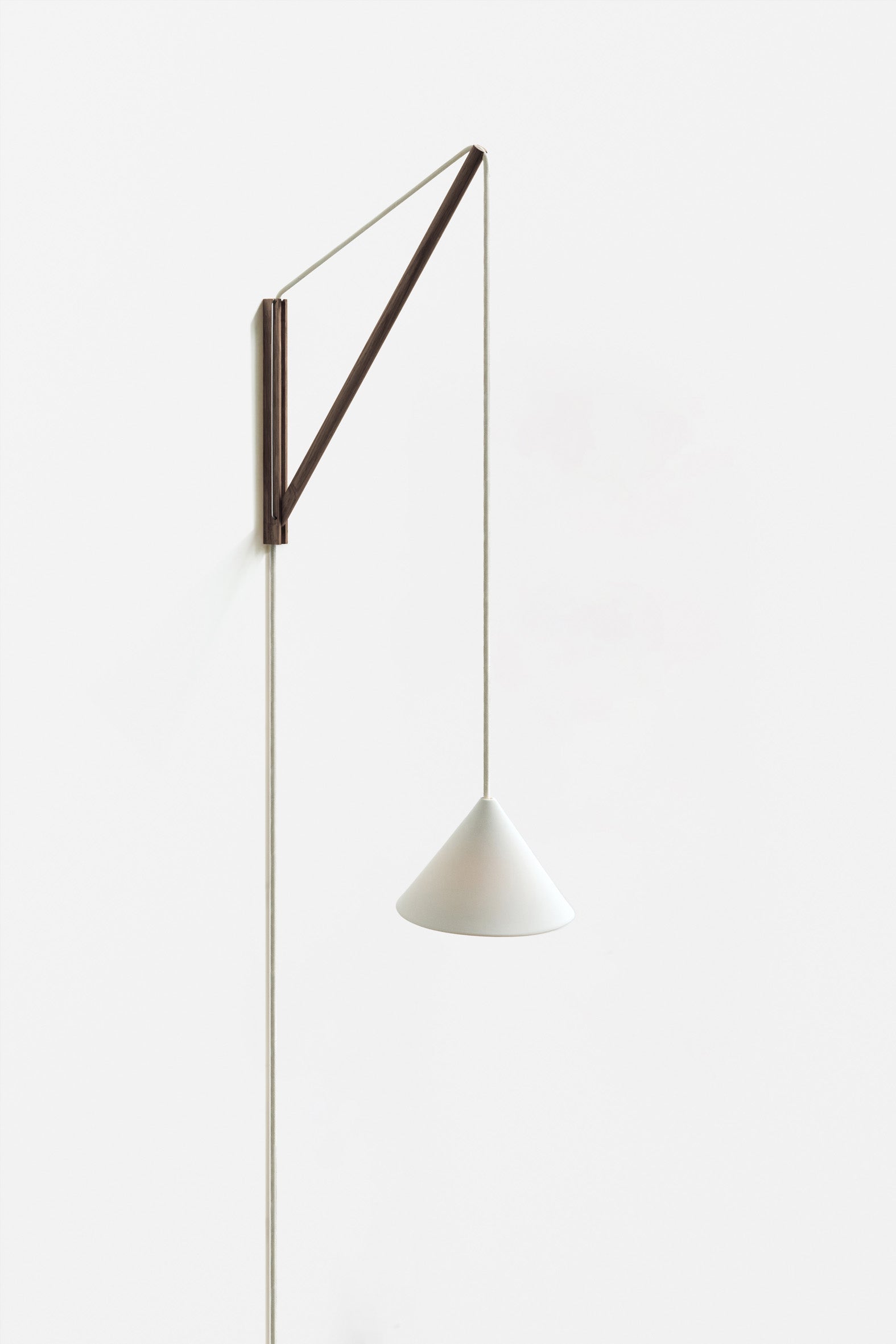Suspended Wall Lamp