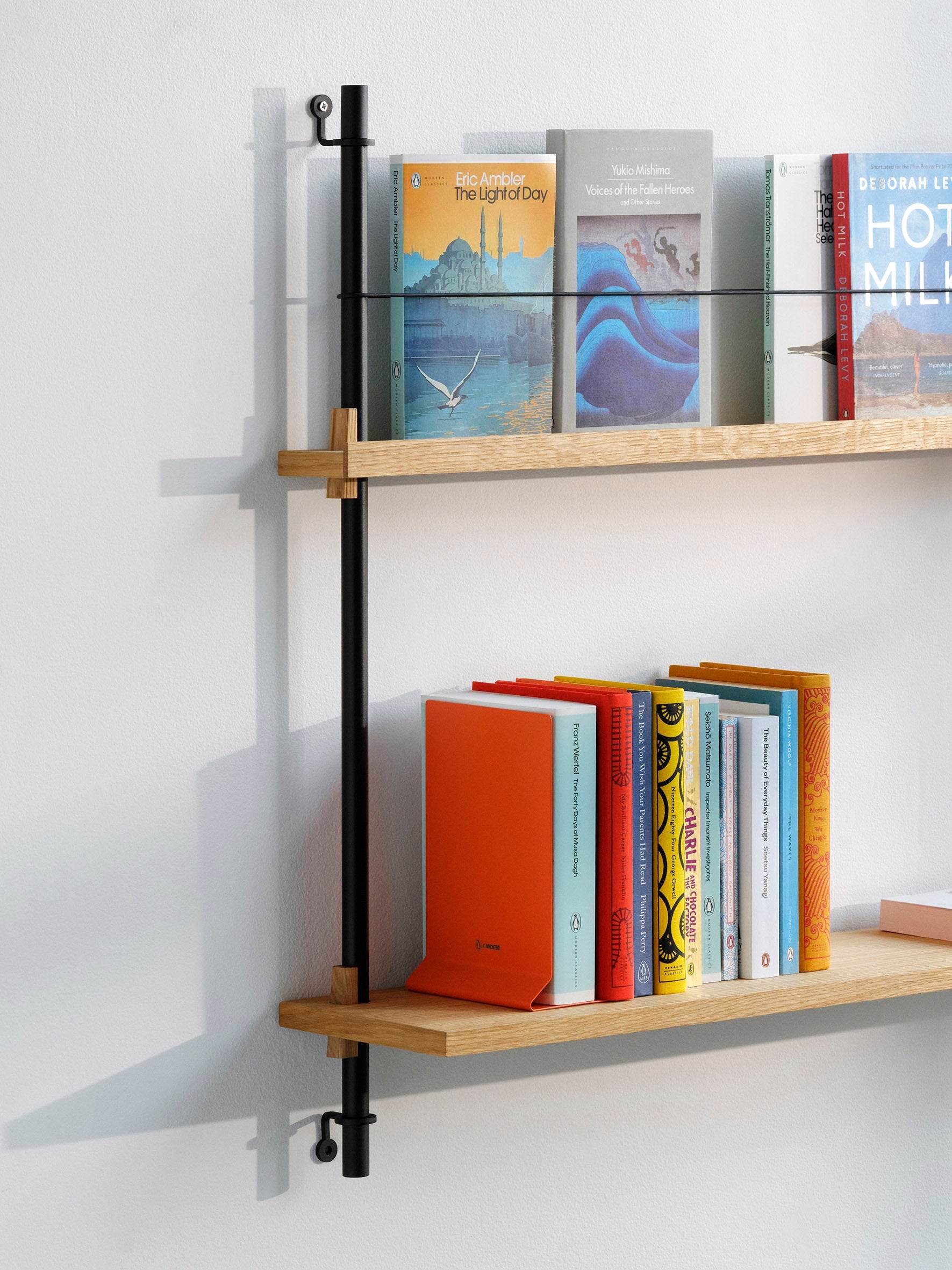 Penguin x Moebe Book Stand