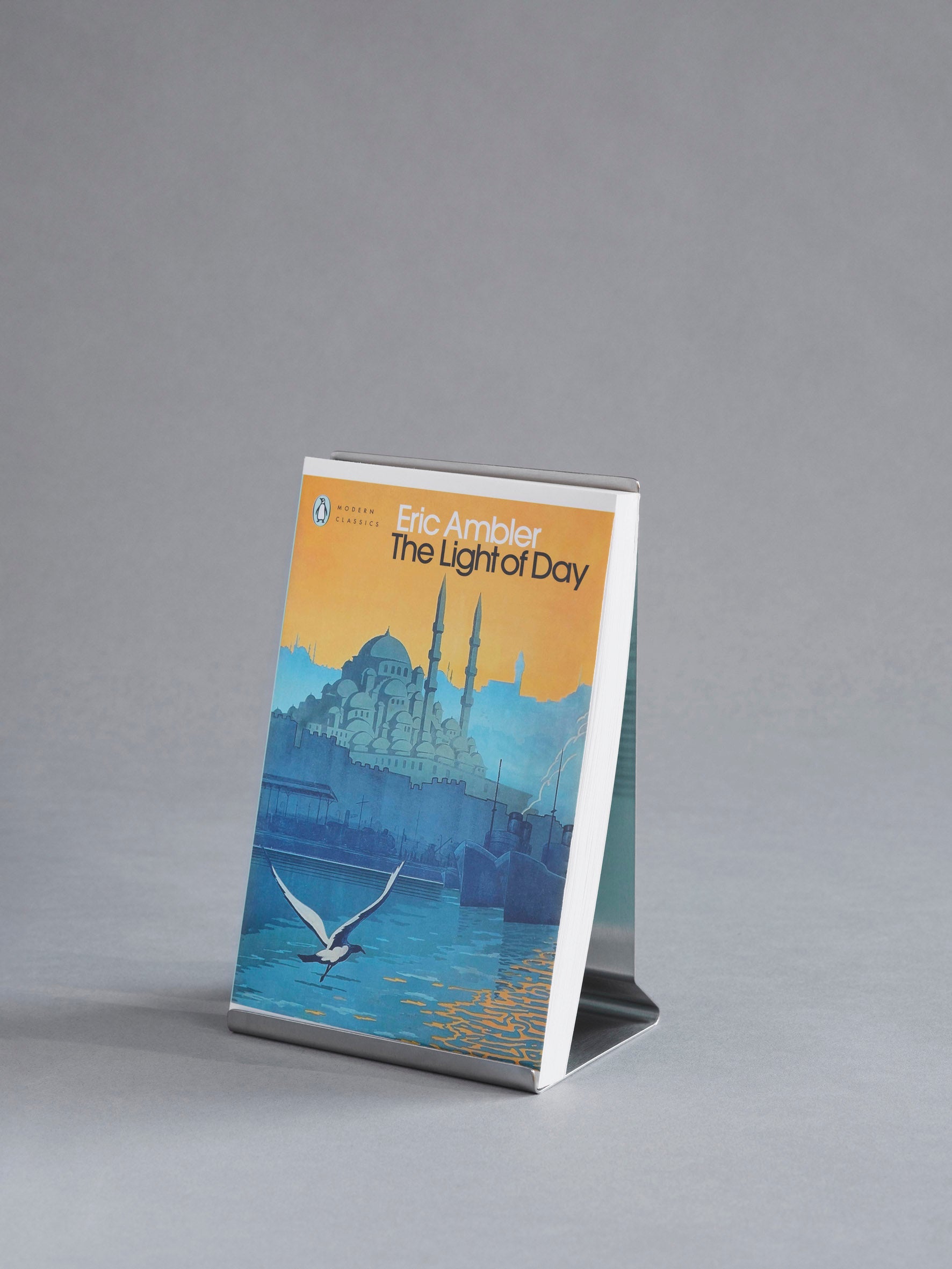 Penguin x Moebe Book Stand